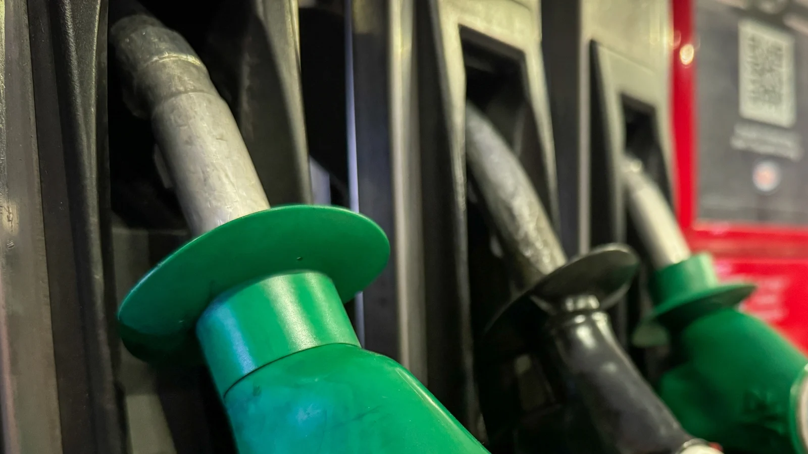 Dáil Recall Over Fuel Costs Under Review