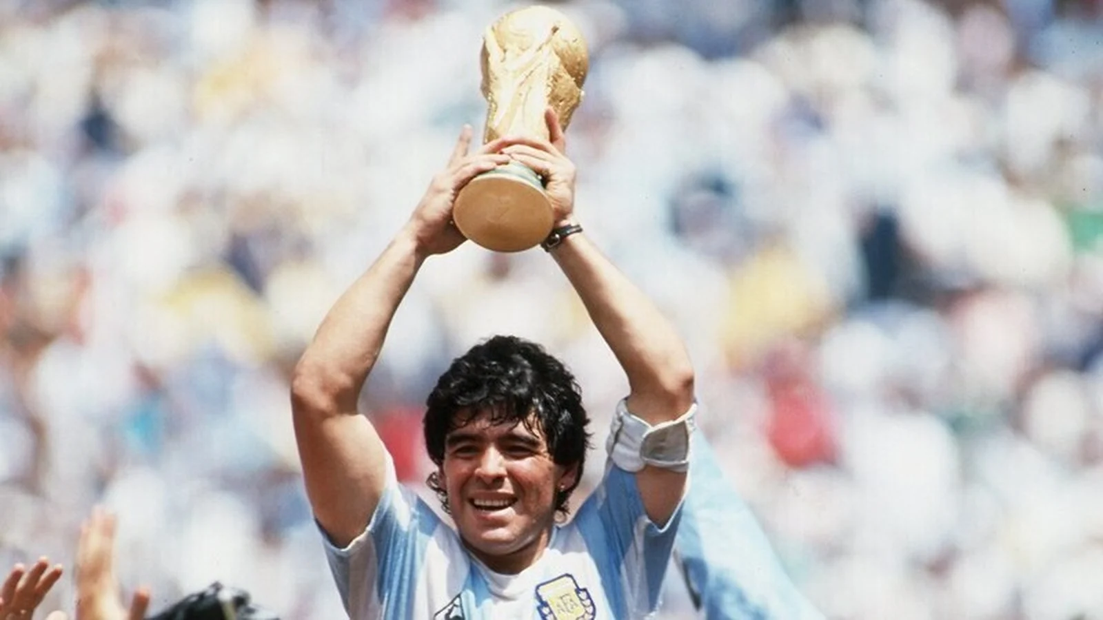 Maradona trial suspended over kidney test mix-up