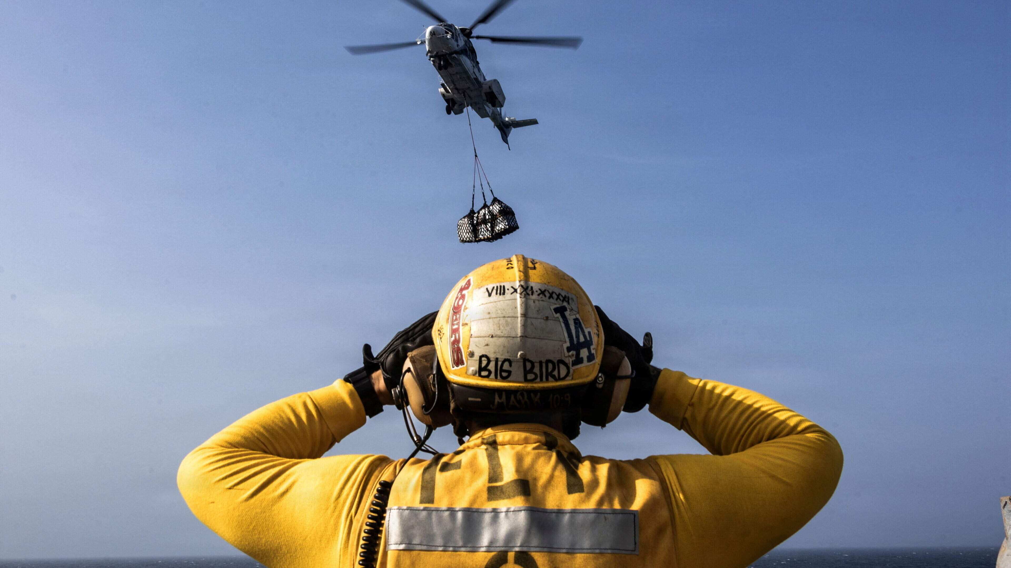 US Military Convoys Transport Oil in Hormuz