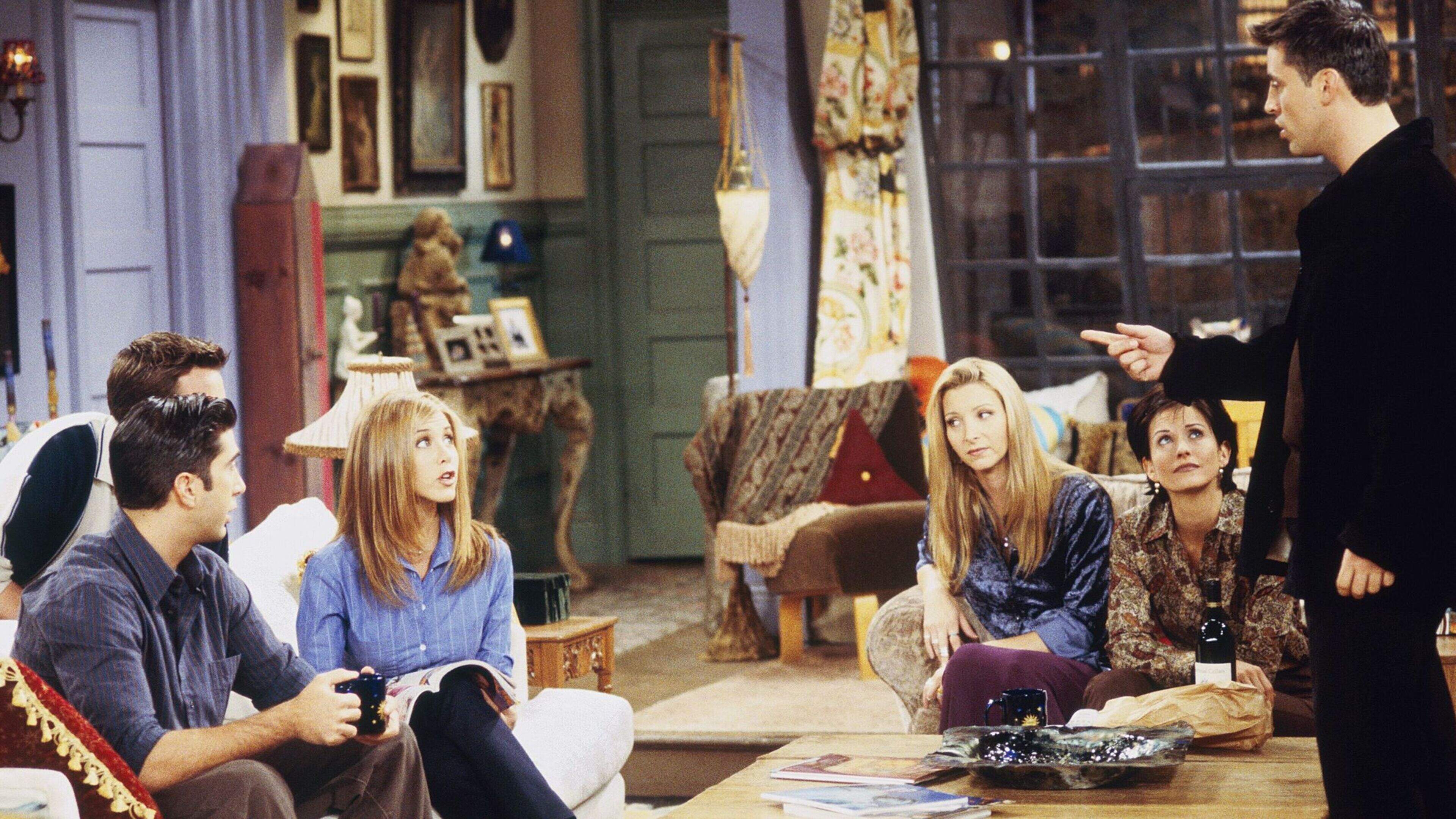 Lisa Kudrow blocked from different Friends character