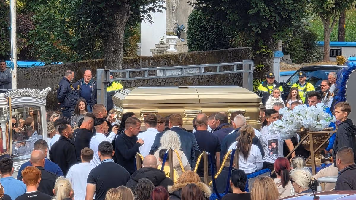 M9 crash teen laid to rest in gold coffin
