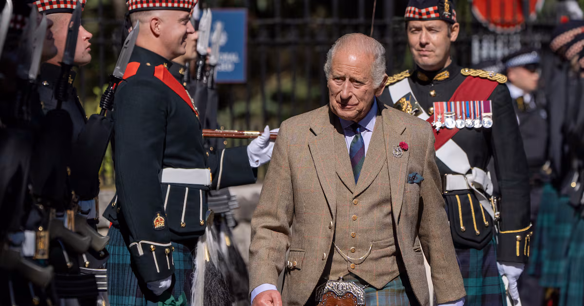 Royal family gathers at Balmoral for summer break
