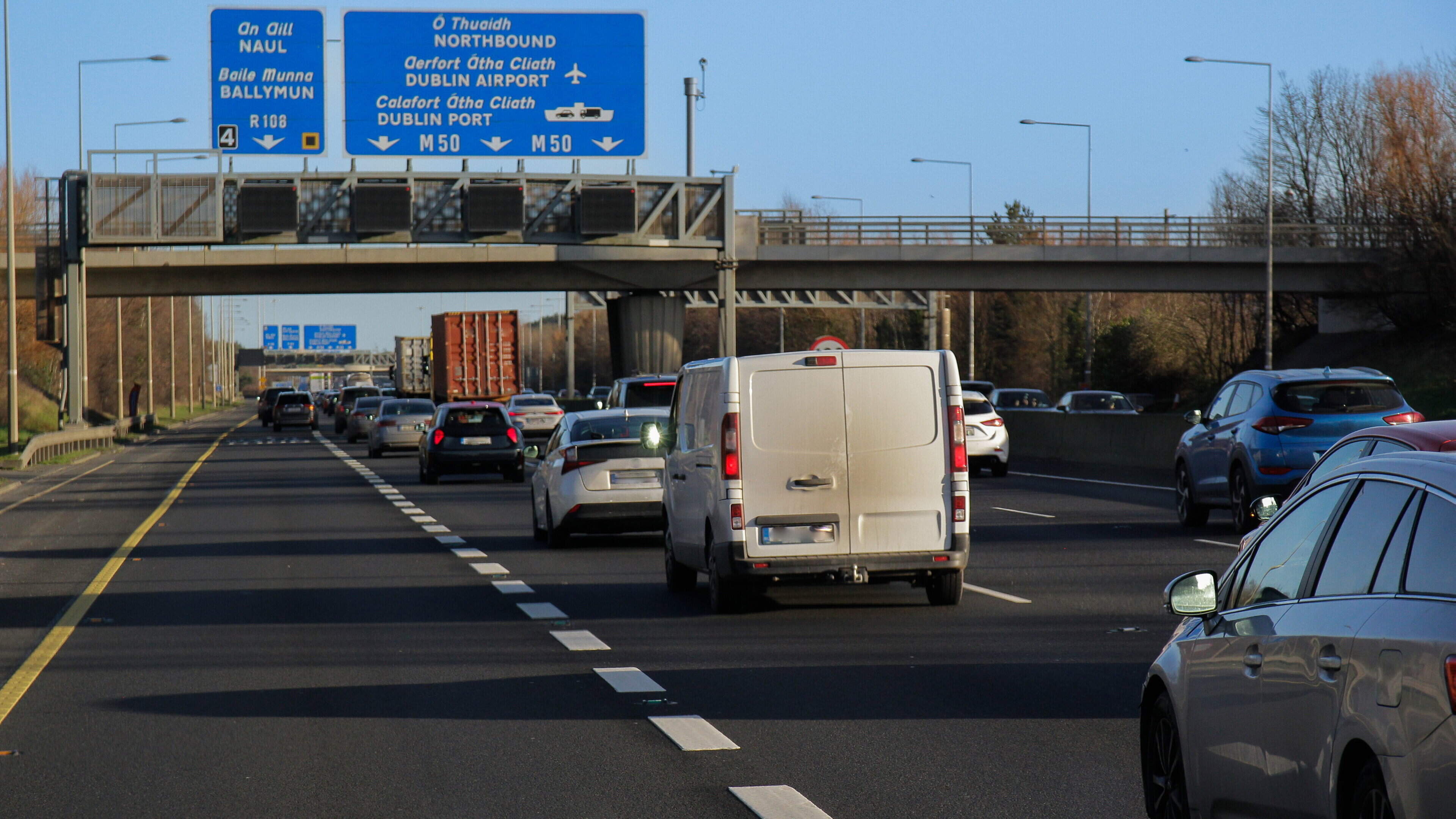 Advice on Wrong-Way Driving After M9 Crash