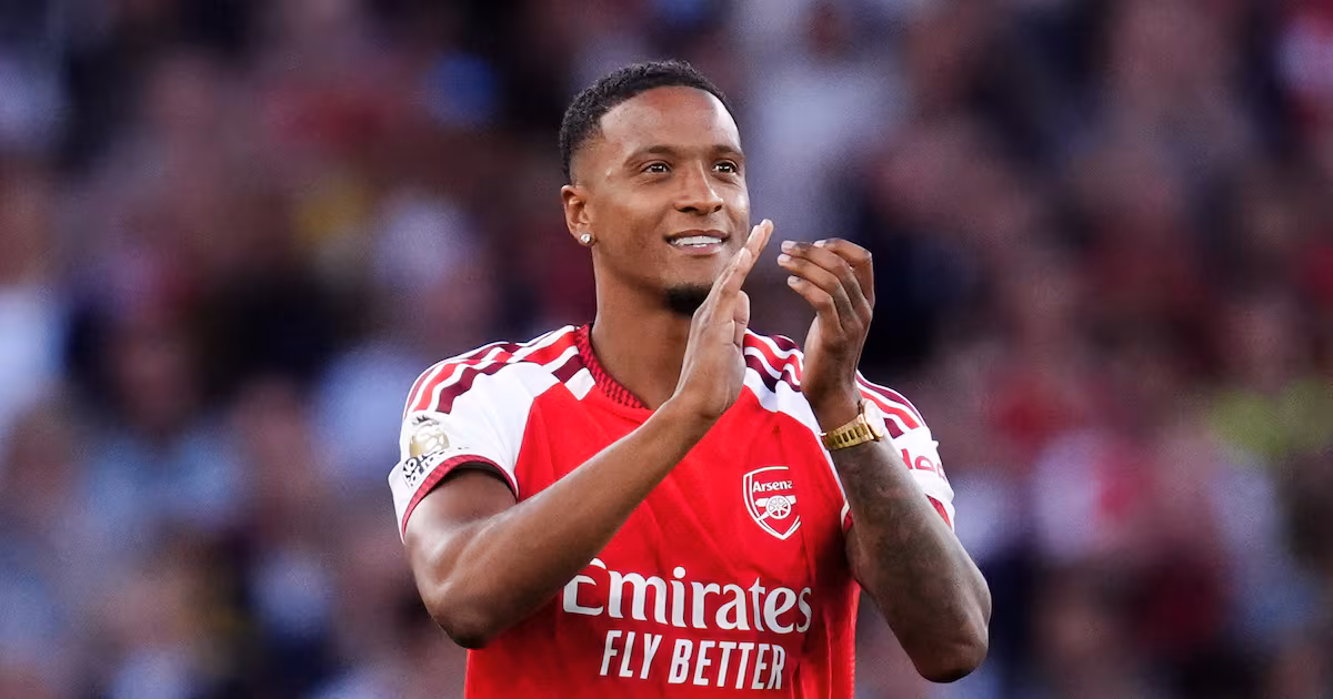 Ezri Konsa Welcomed at Arsenal's Season Opener