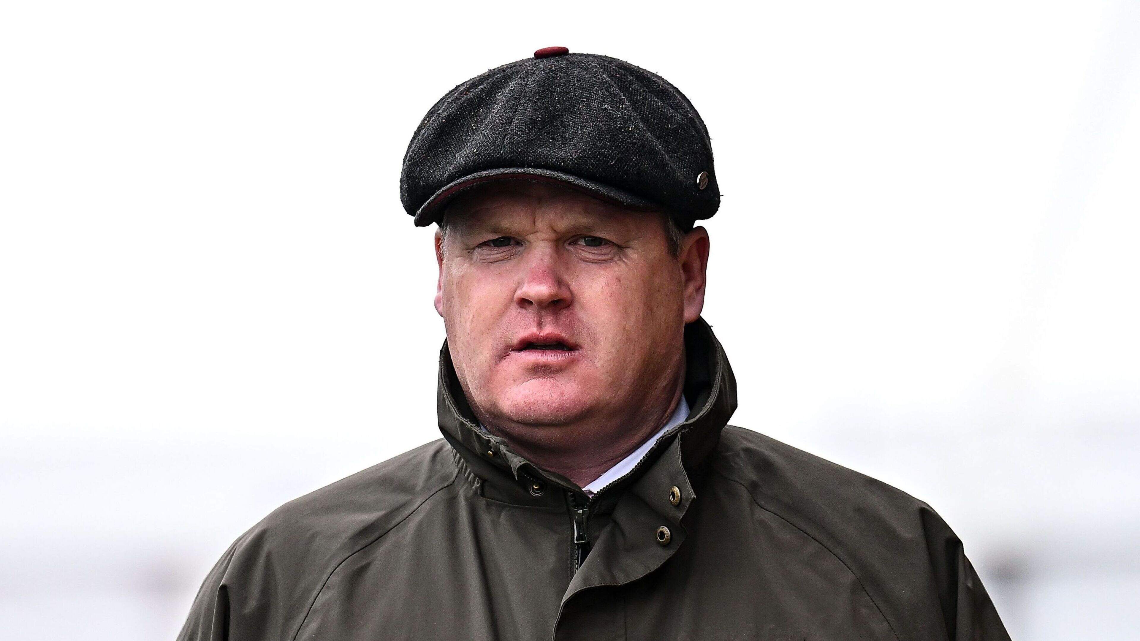 Bowens Aims for Success Over Fences