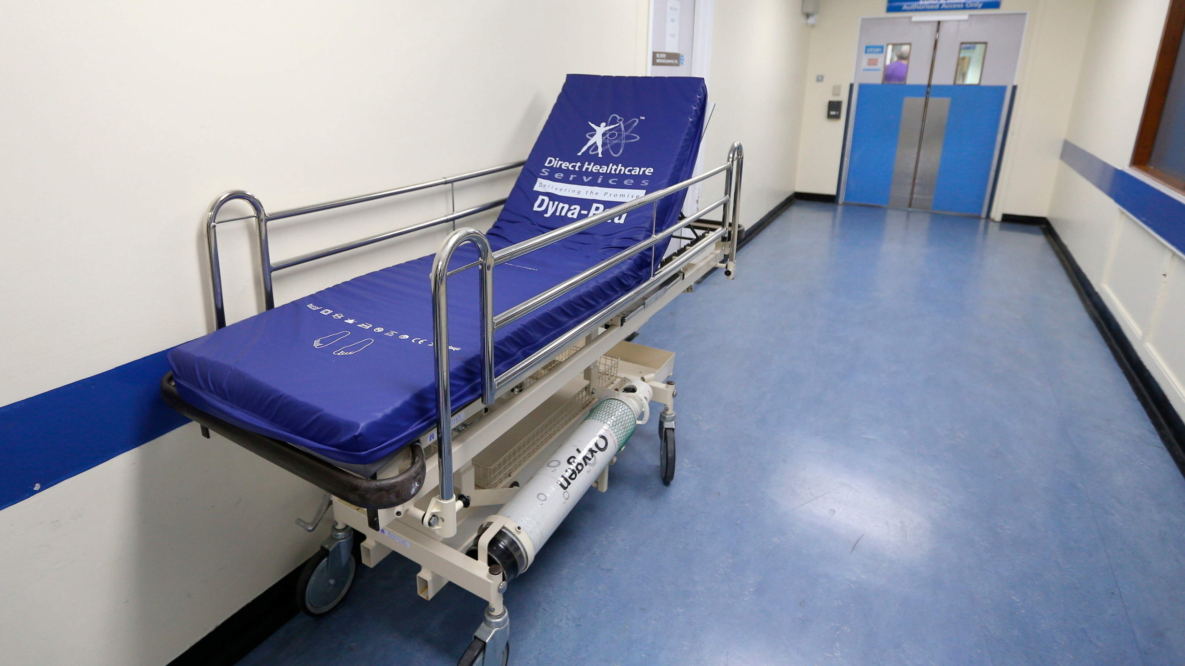 Consultants Working Saturday Shifts Face Staffing Issues