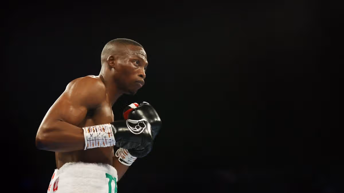 Former world champion boxer shot dead