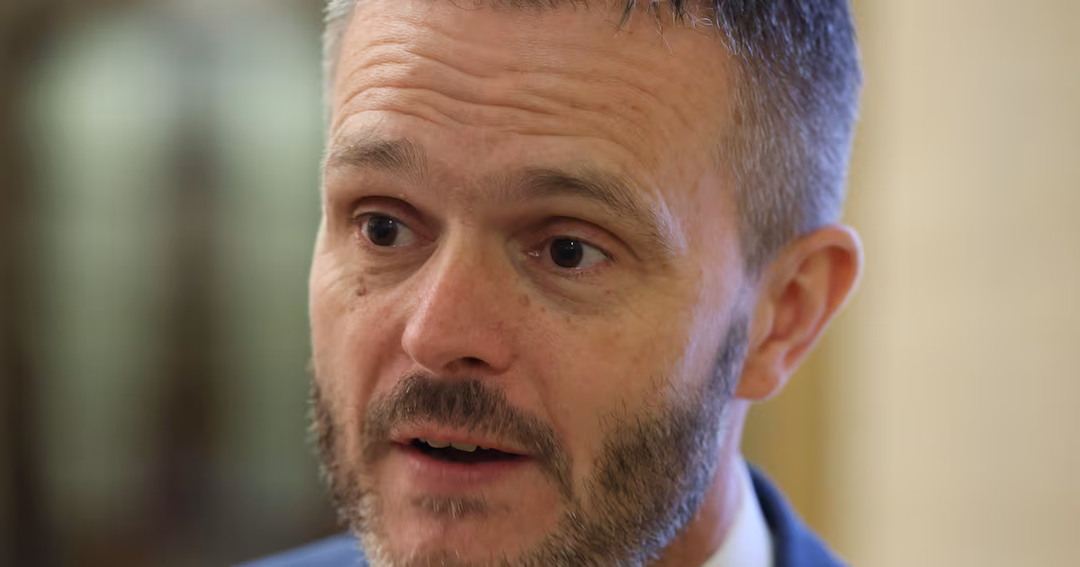 Surgeons Warn Health Minister on Surgical Services