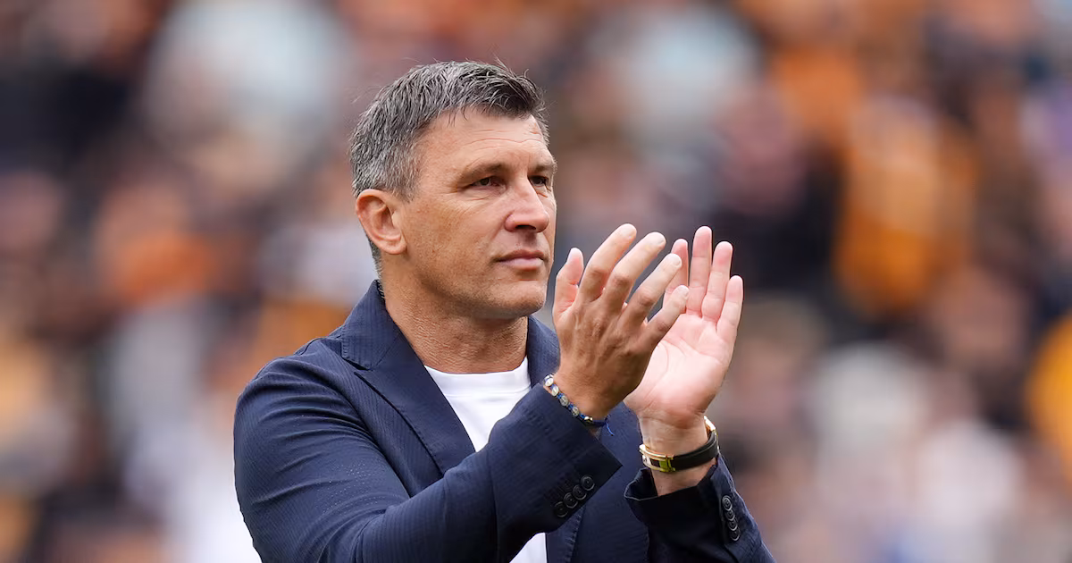Hull City defeats Manchester United 2-0