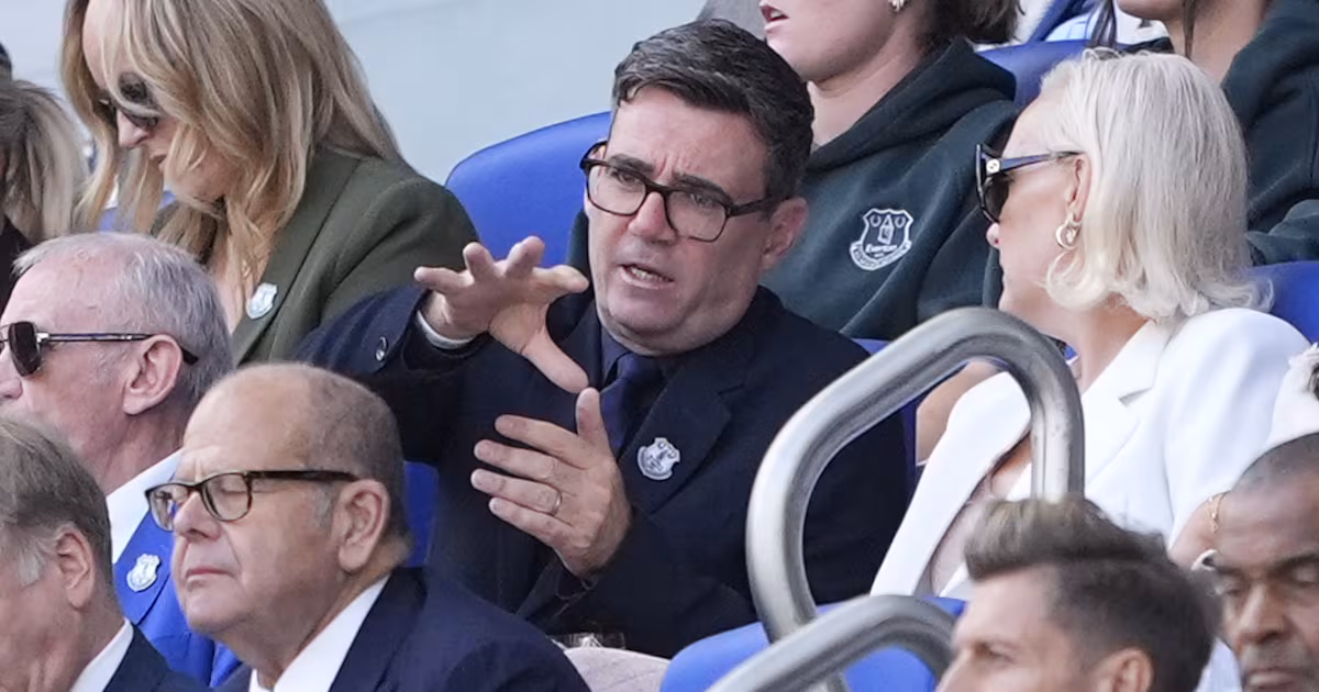Burnham attends first Everton match as Prime Minister