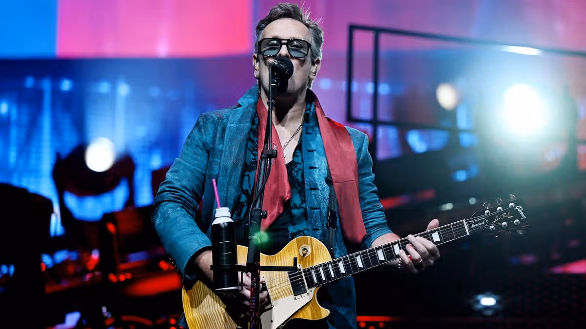 Def Leppard's Vivian Campbell Faces Transplant Setback