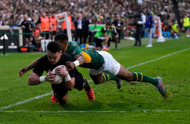 New Zealand defeats South Africa in first Test