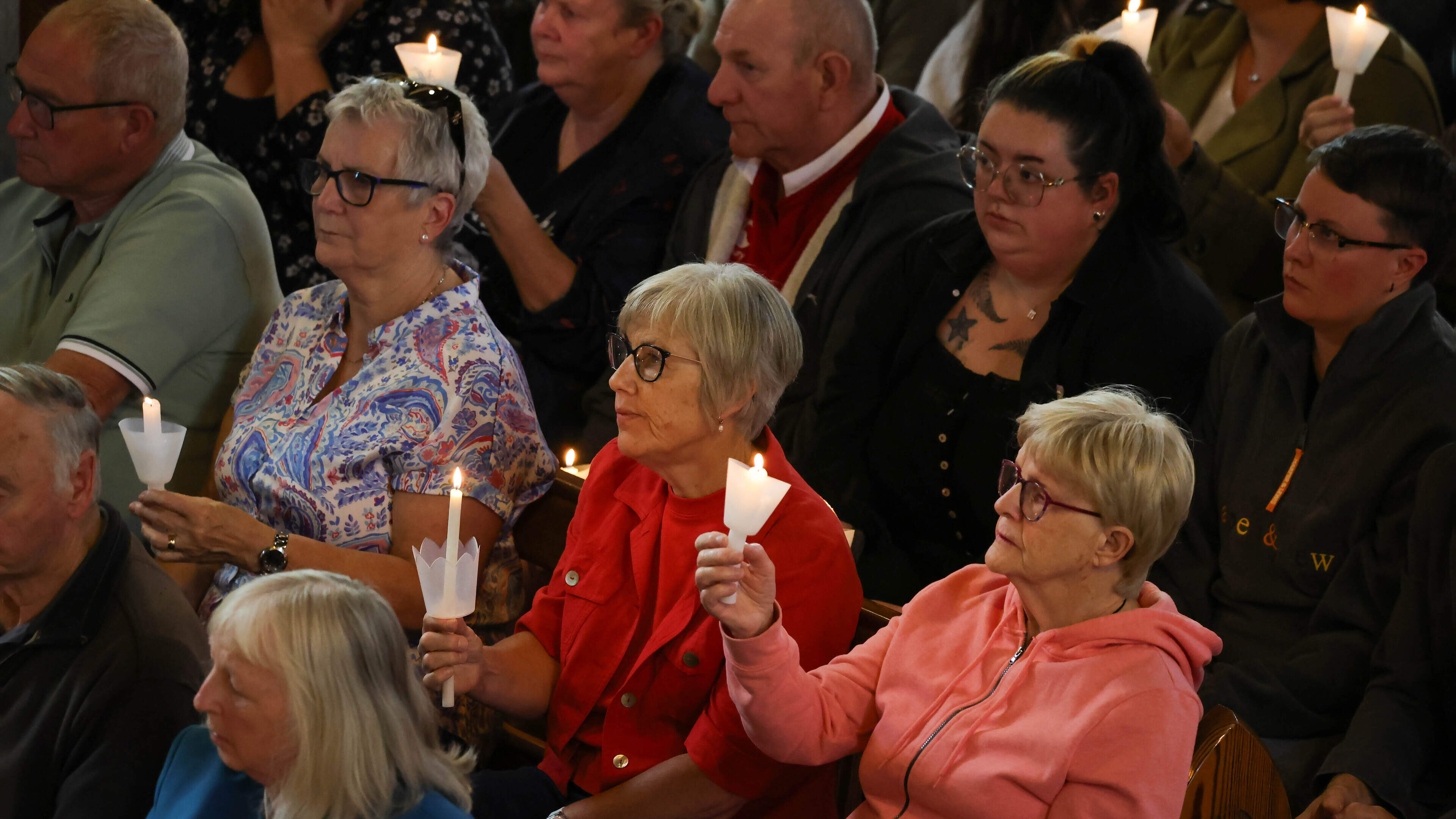 Community Supports Family After M9 Crash