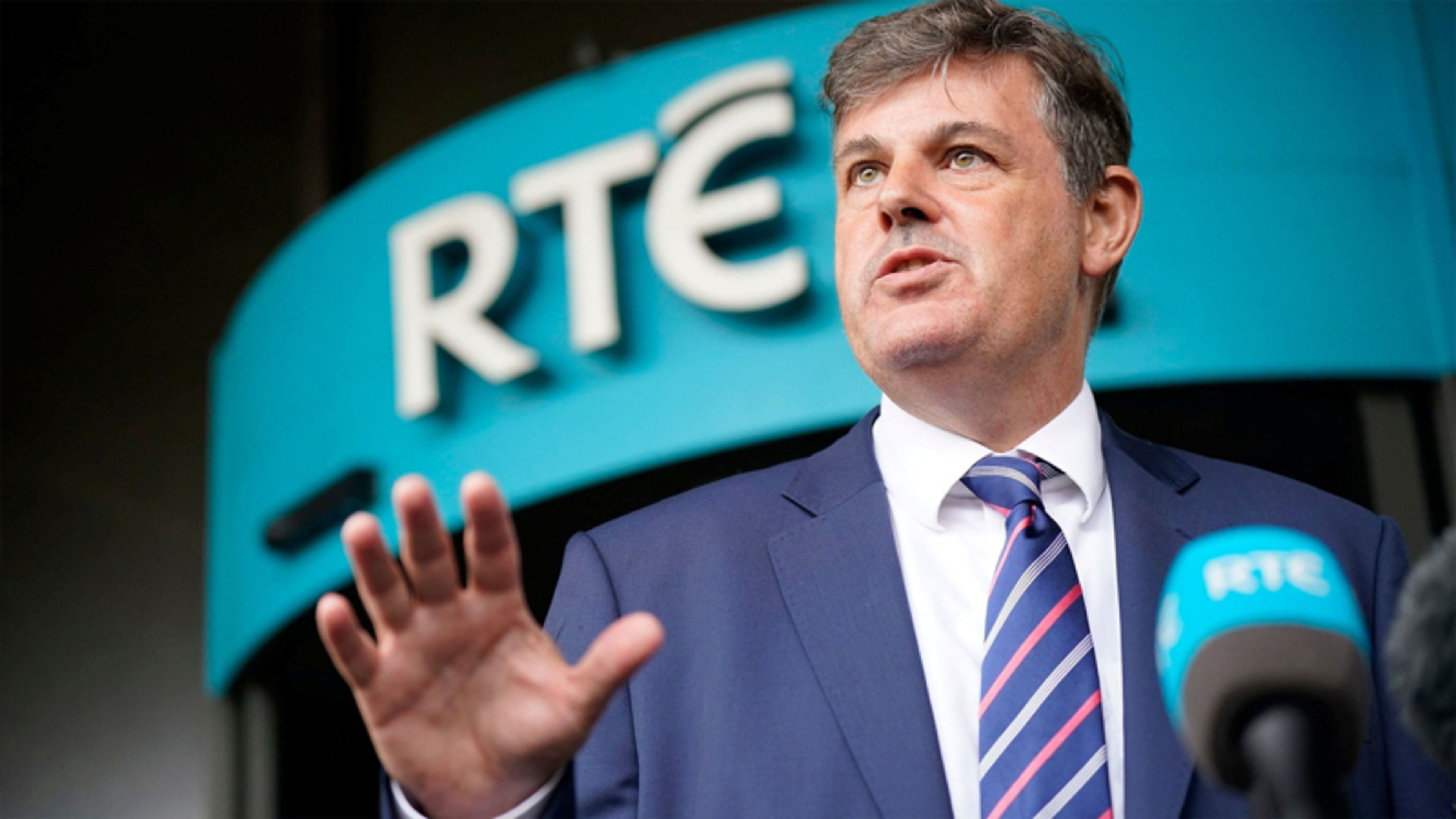 Government Stand-off Over RTÉ and TG4 Pay Rises