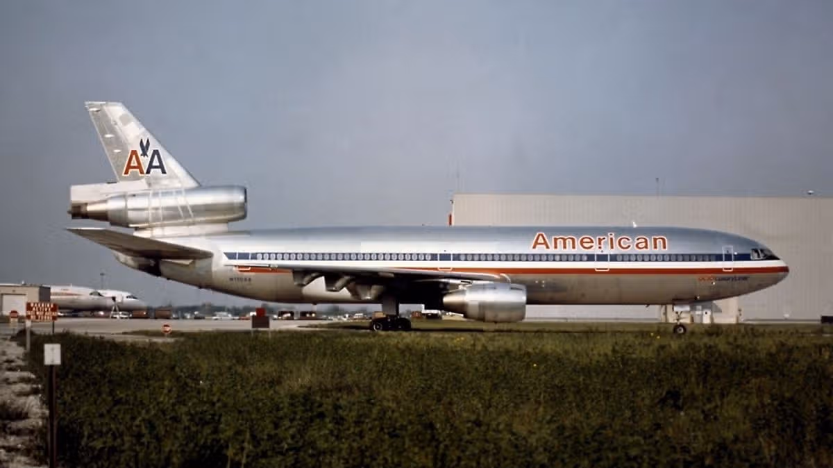 Pilot's Last Word Before American Airlines Crash