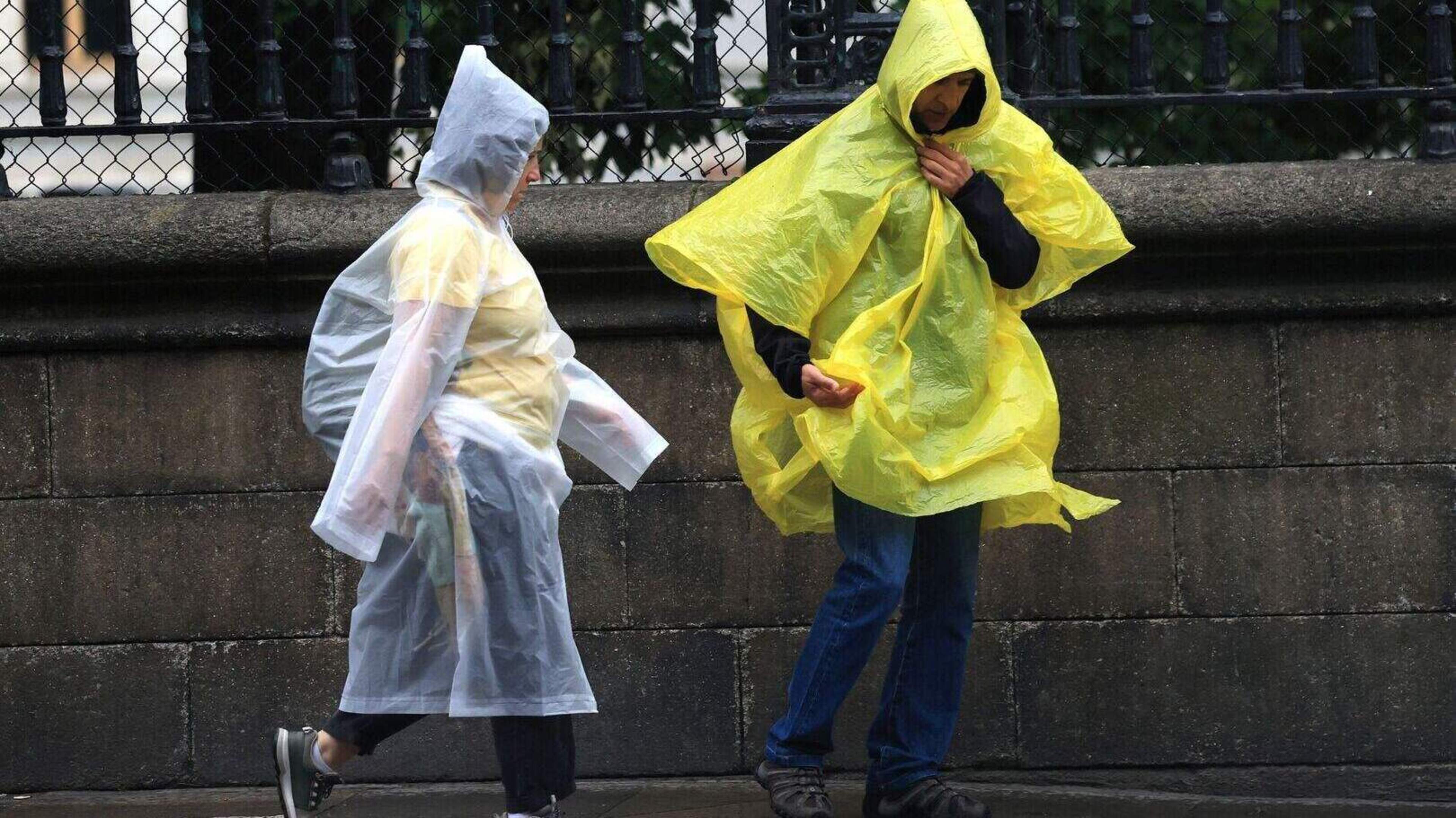 Rainy Weather Forecast for Upcoming Weekend