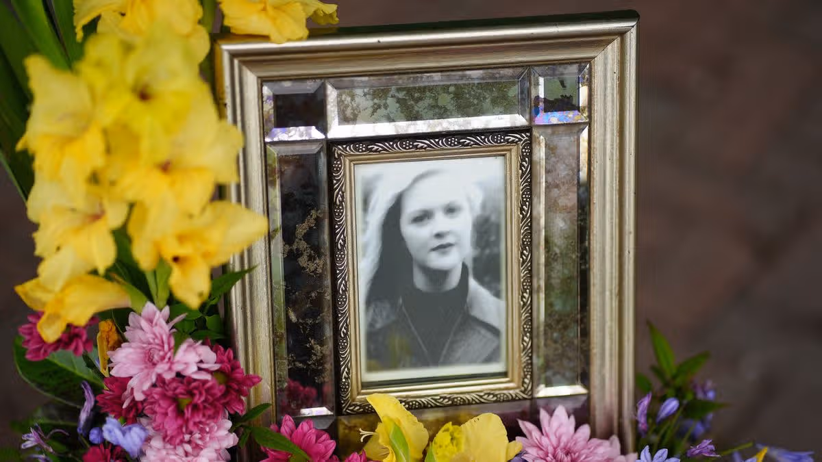 Memorial walk for Fiona Pender's disappearance