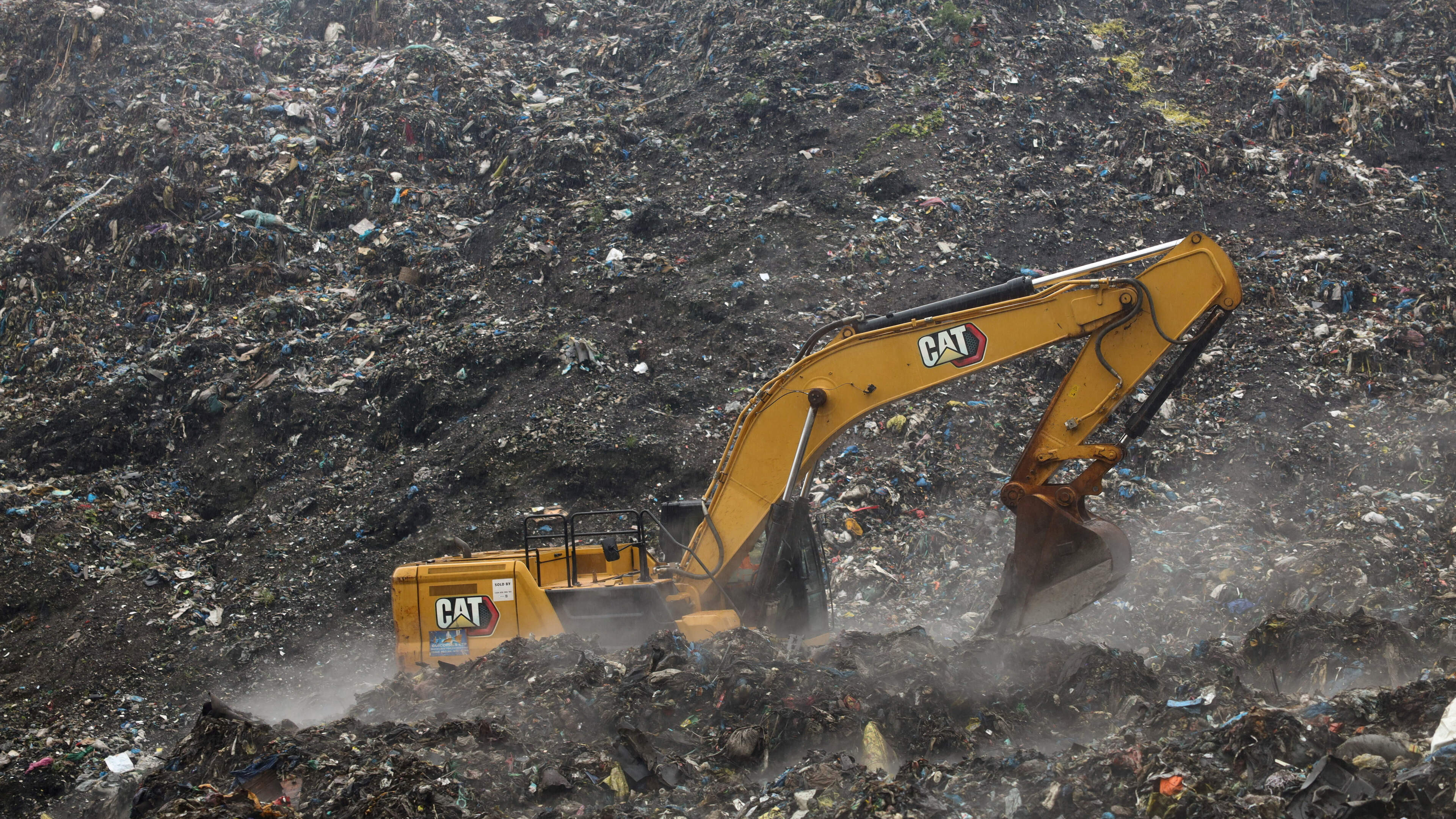 Landslide in Guinea Kills 30 People