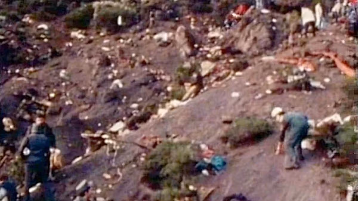 Plane crash kills 146 due to miscommunication