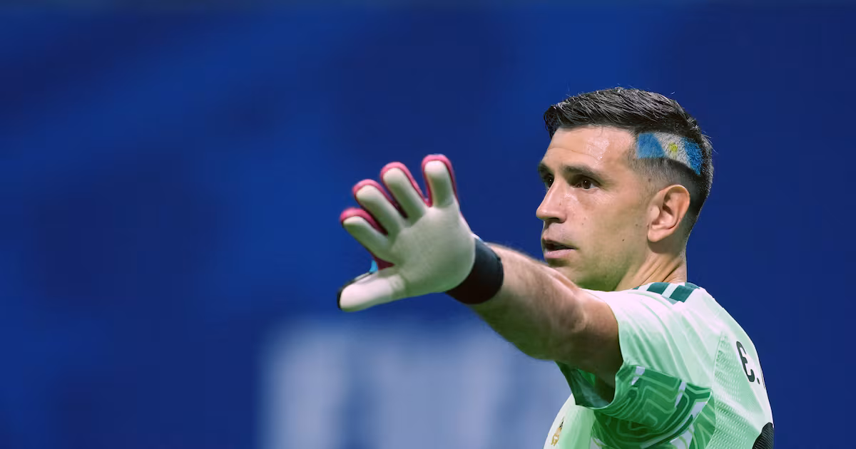 Chelsea Offered Emiliano Martinez by Aston Villa