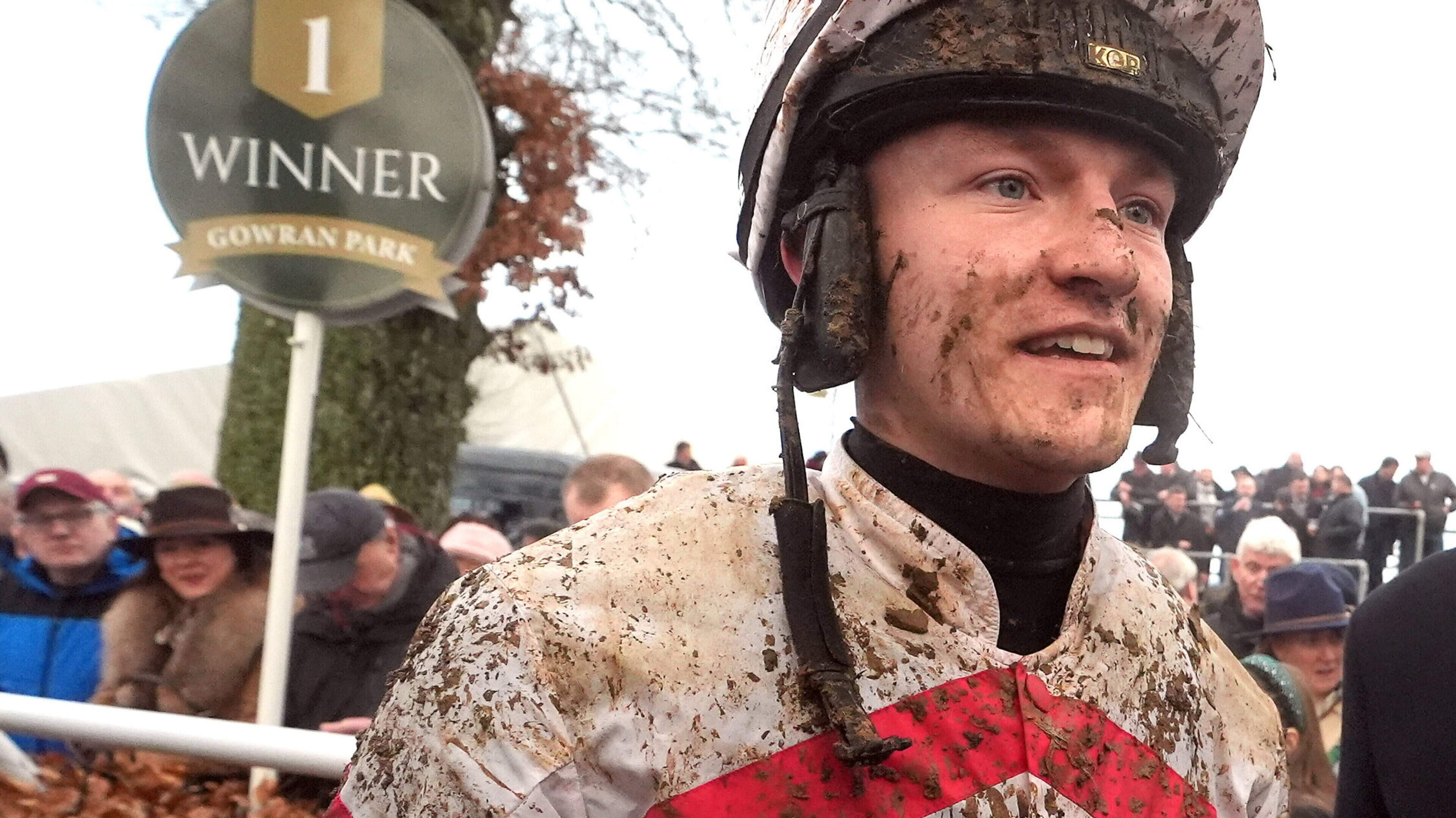 Declan Queally Shines in Bellewstown Racing