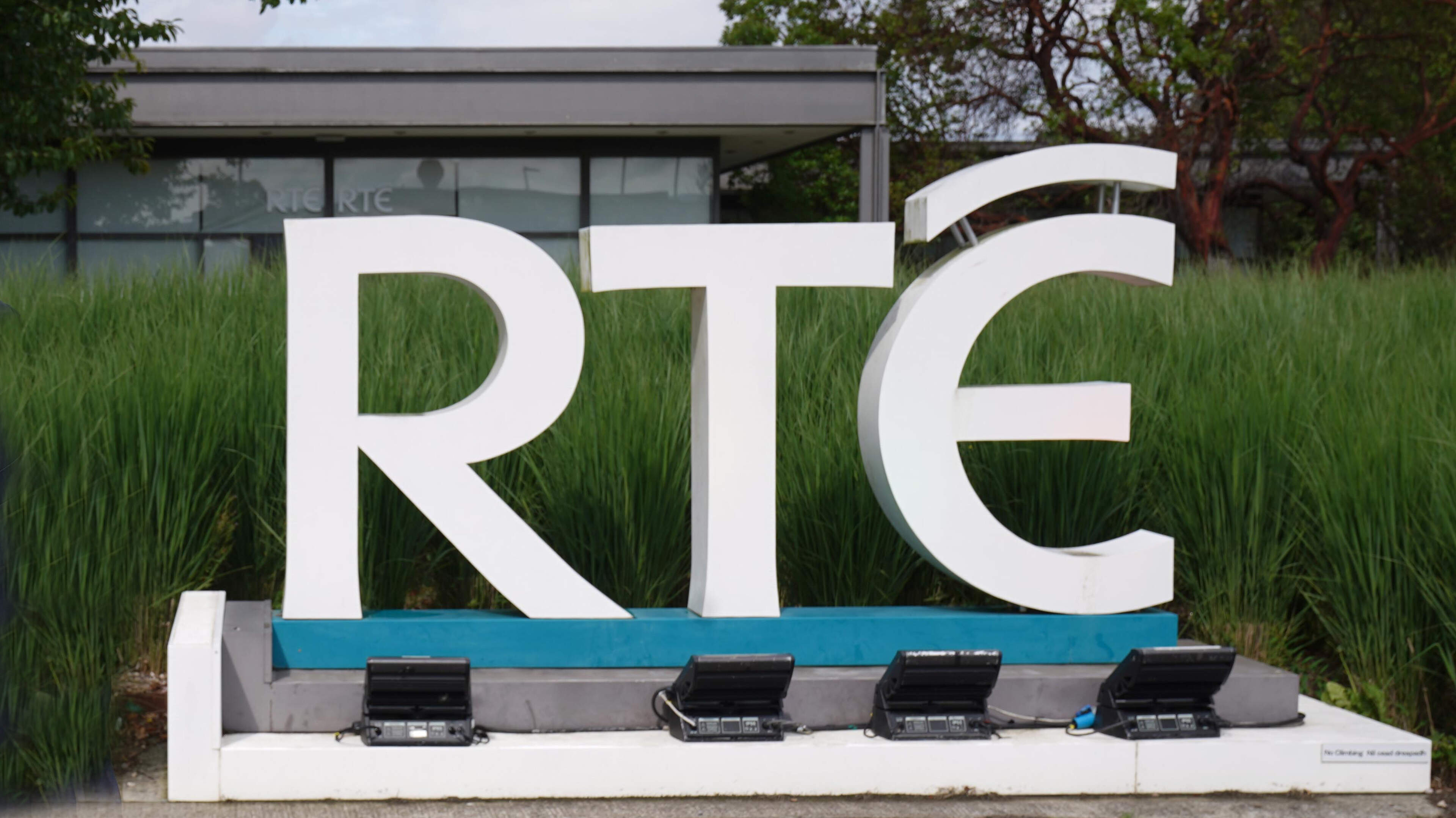 RTÉ's Workforce Cut Target in Doubt