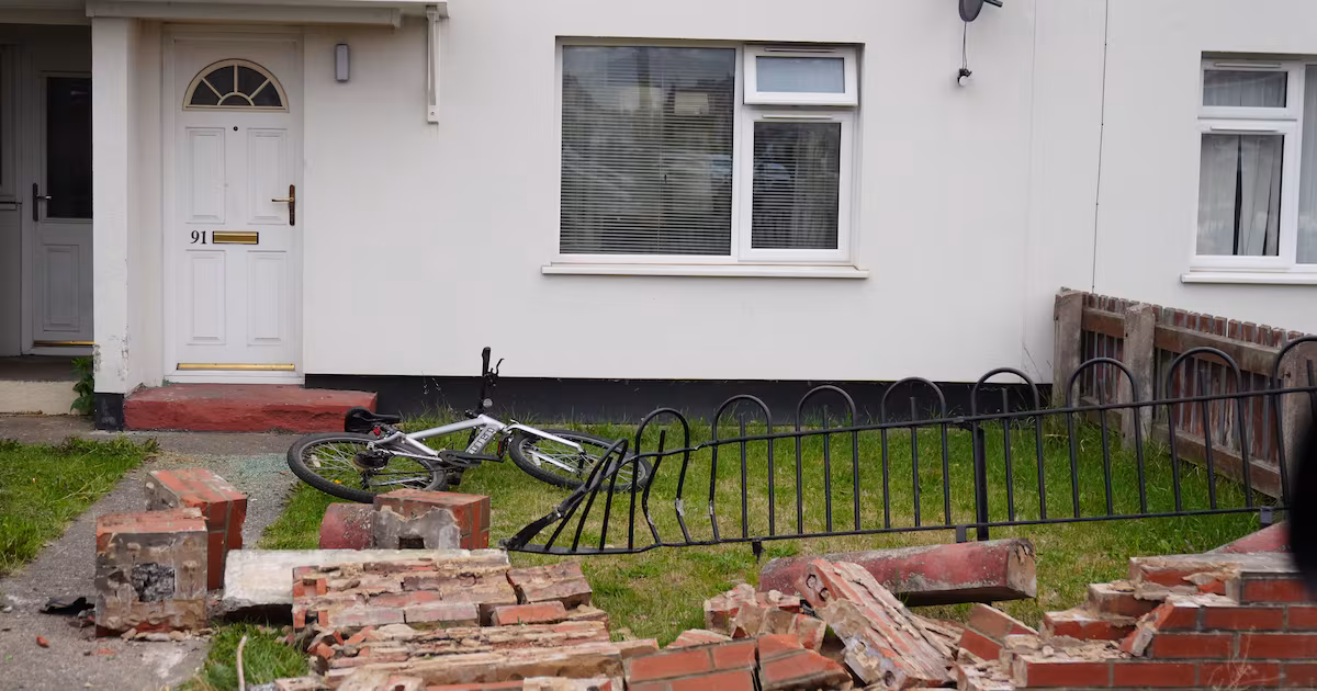 Vehicle Crashes Into Wall in South Bank