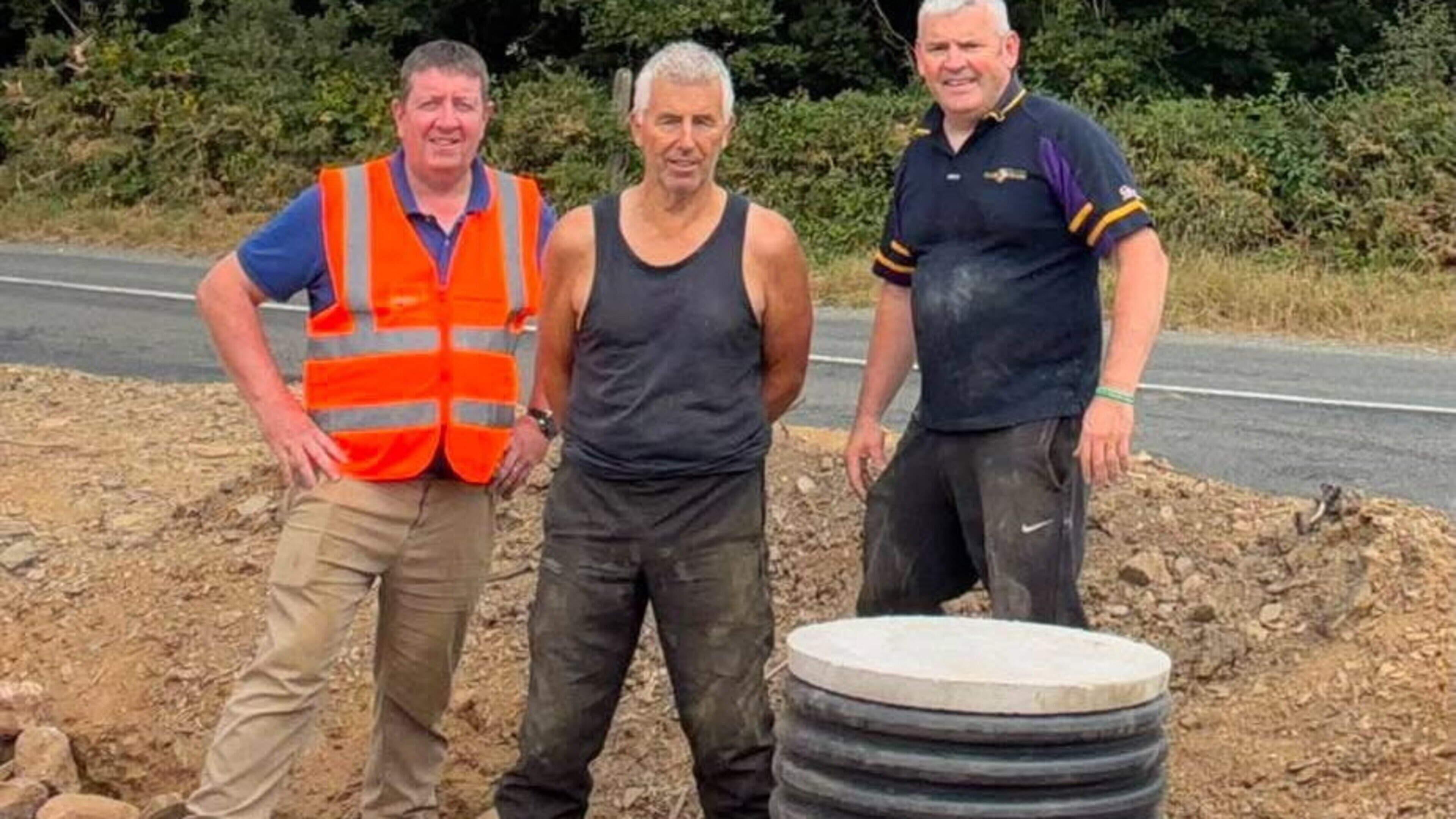 Volunteers Improve Drainage in Ballindaggin