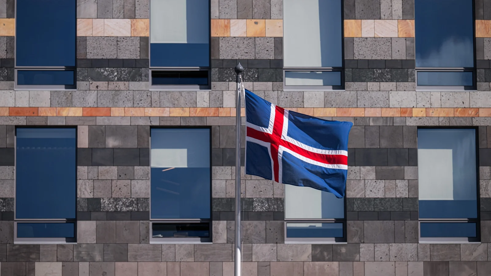 Iceland Votes on EU Accession Talks
