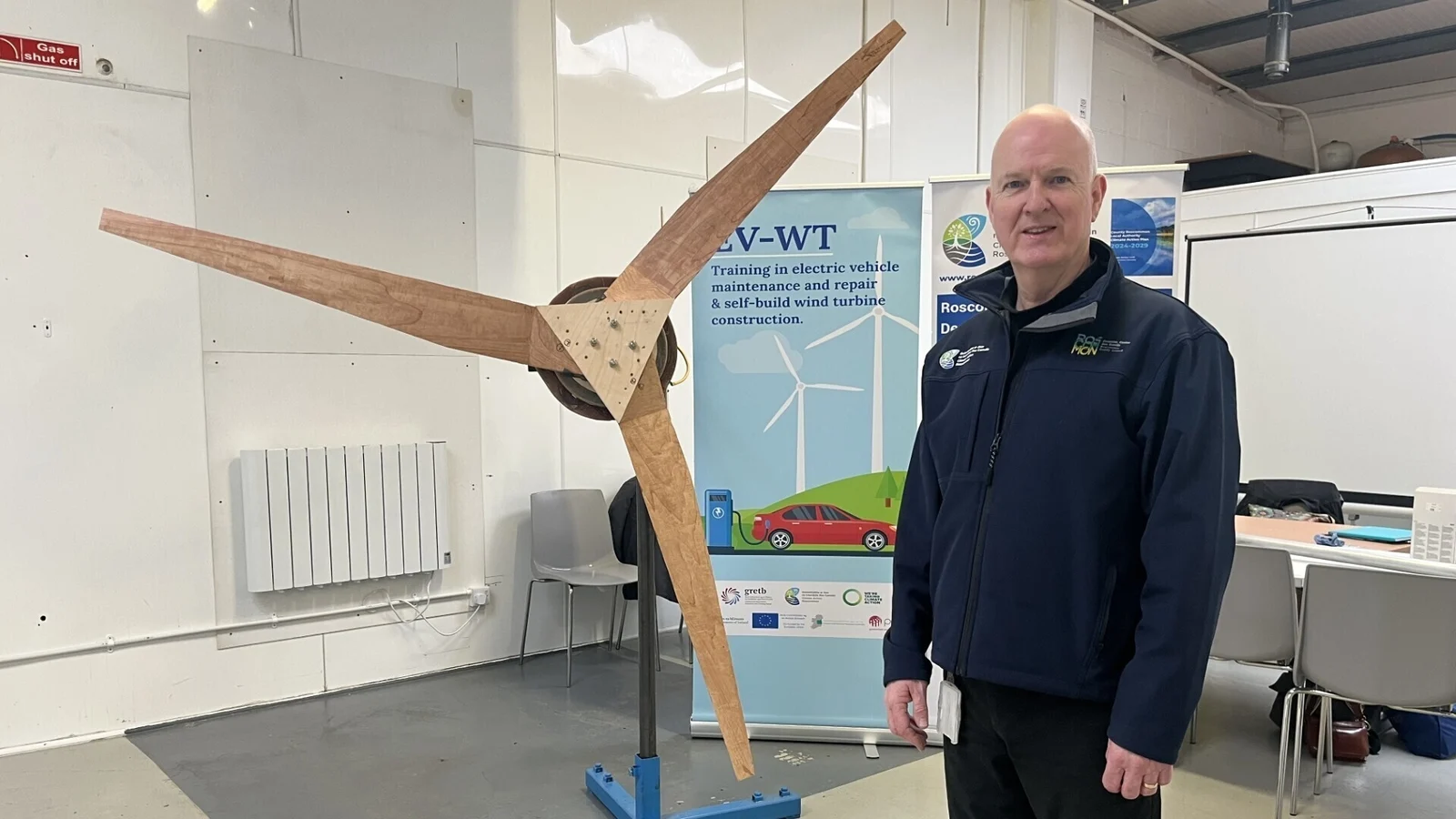 Wind turbine course helps reduce energy costs
