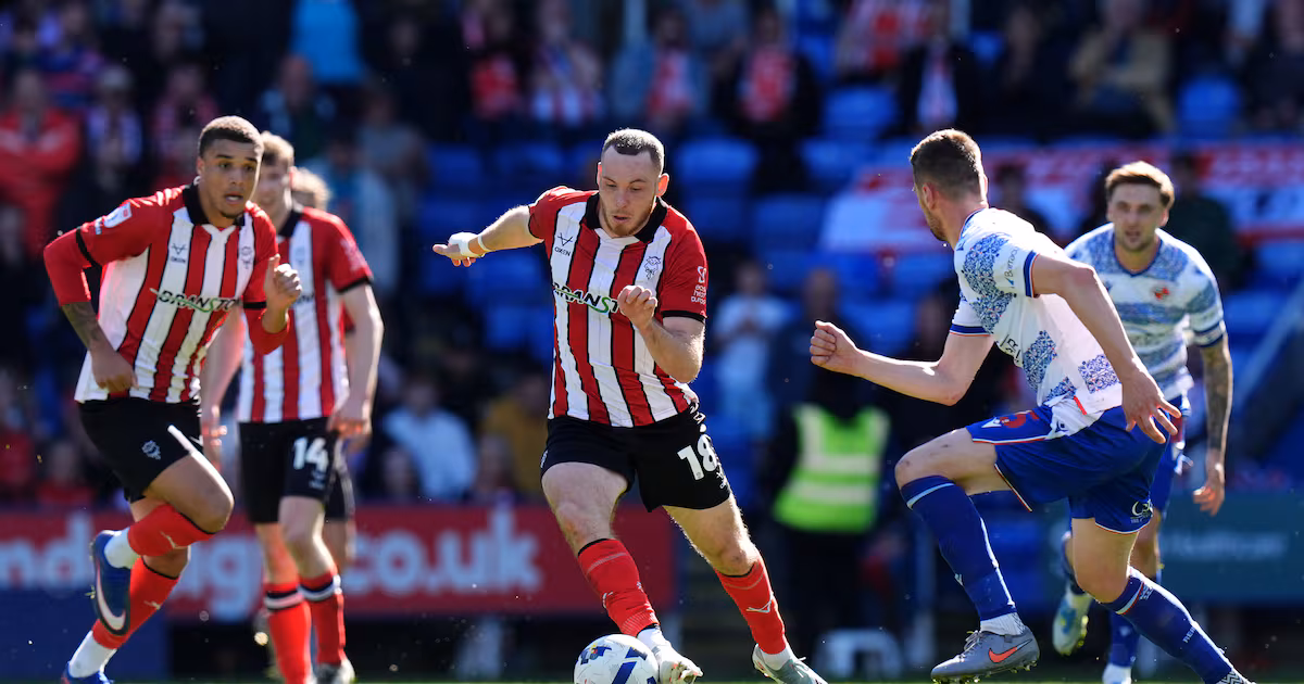 Lincoln City earns first win in 65 years