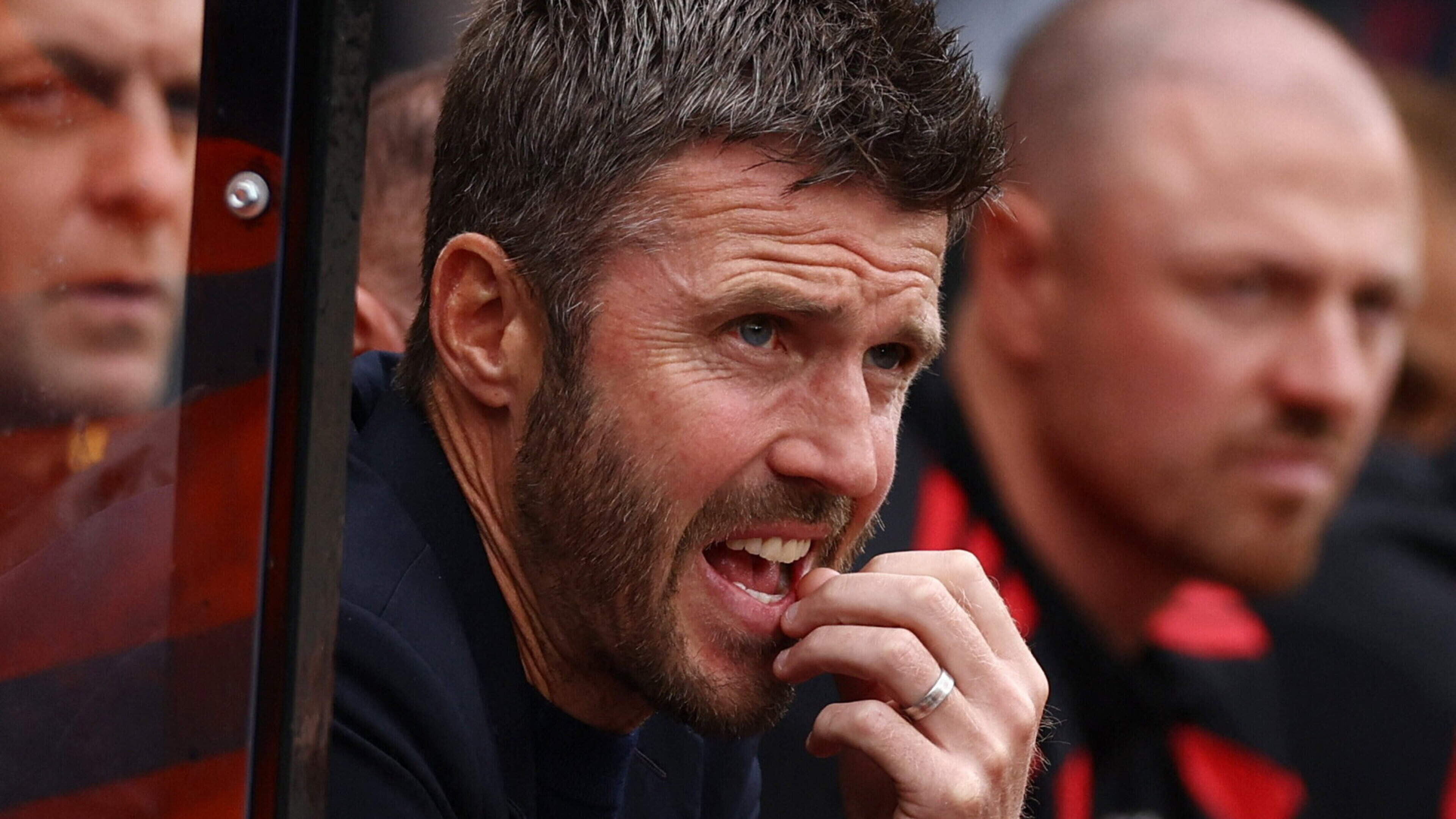 Manchester United's Cautious Transfer Market Approach