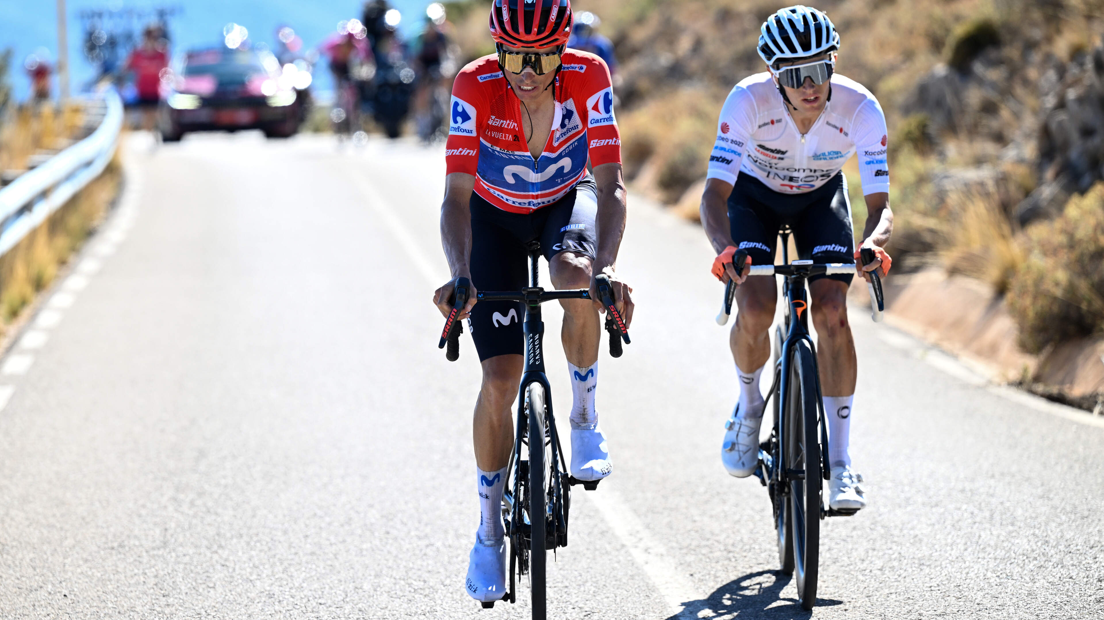 Enric Mas Extends Vuelta Lead After Pogacar Crash