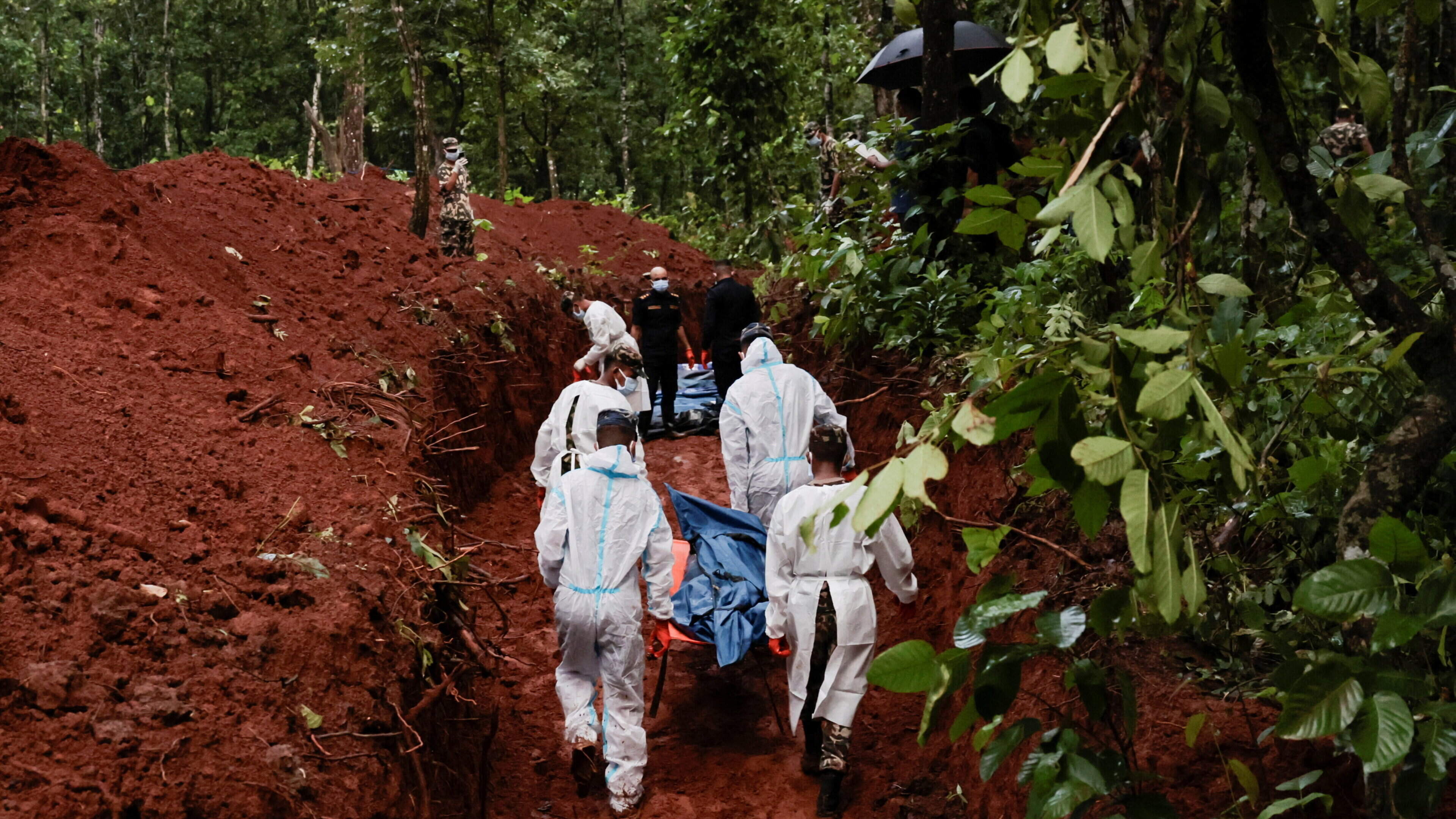 Nepal Floods Victims Buried in Mass Graves