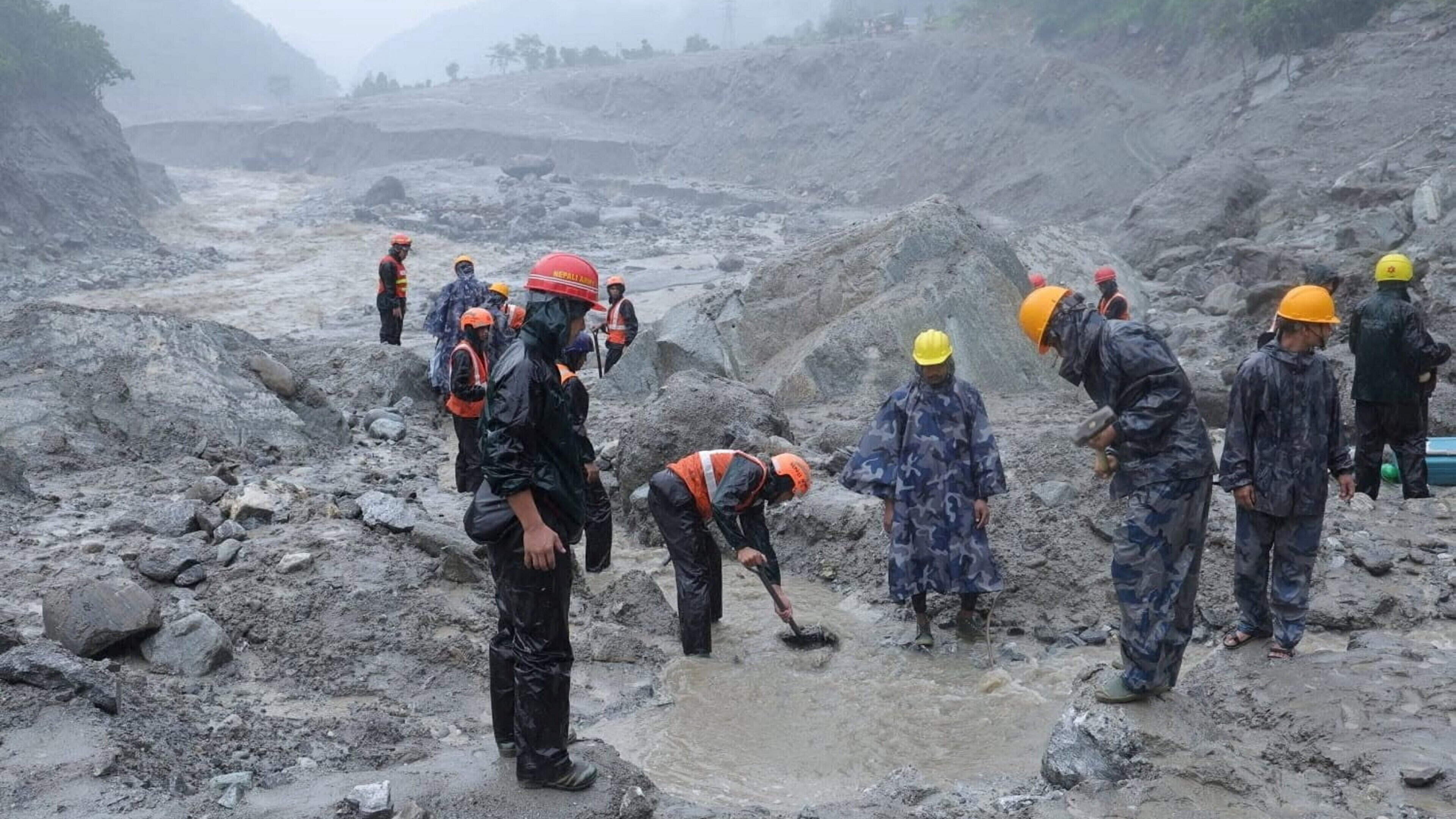 Deadly glacier collapse causes Nepal flood