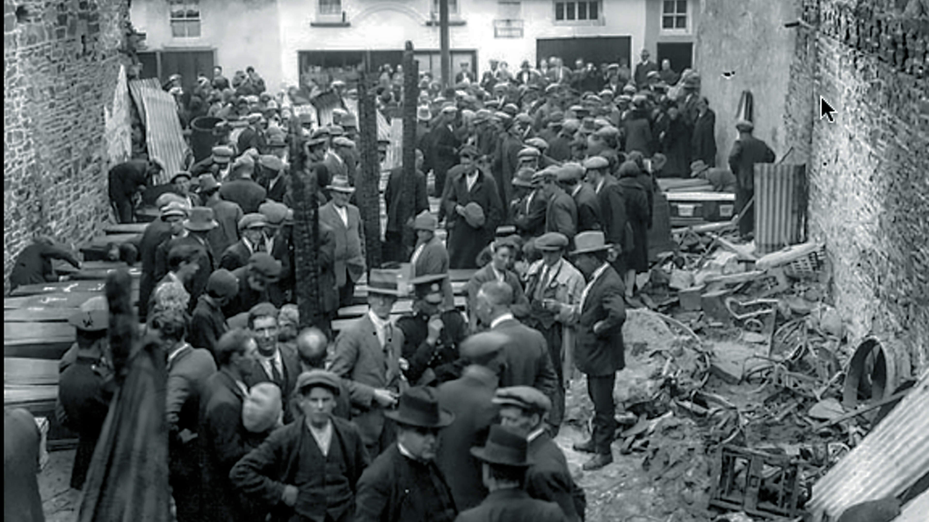 Limerick remembers cinema fire victims 100 years on