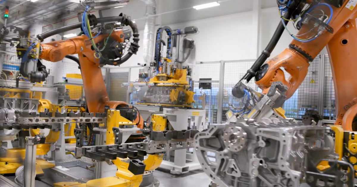 UK Manufacturing Growth Slows Amid Strong Hiring