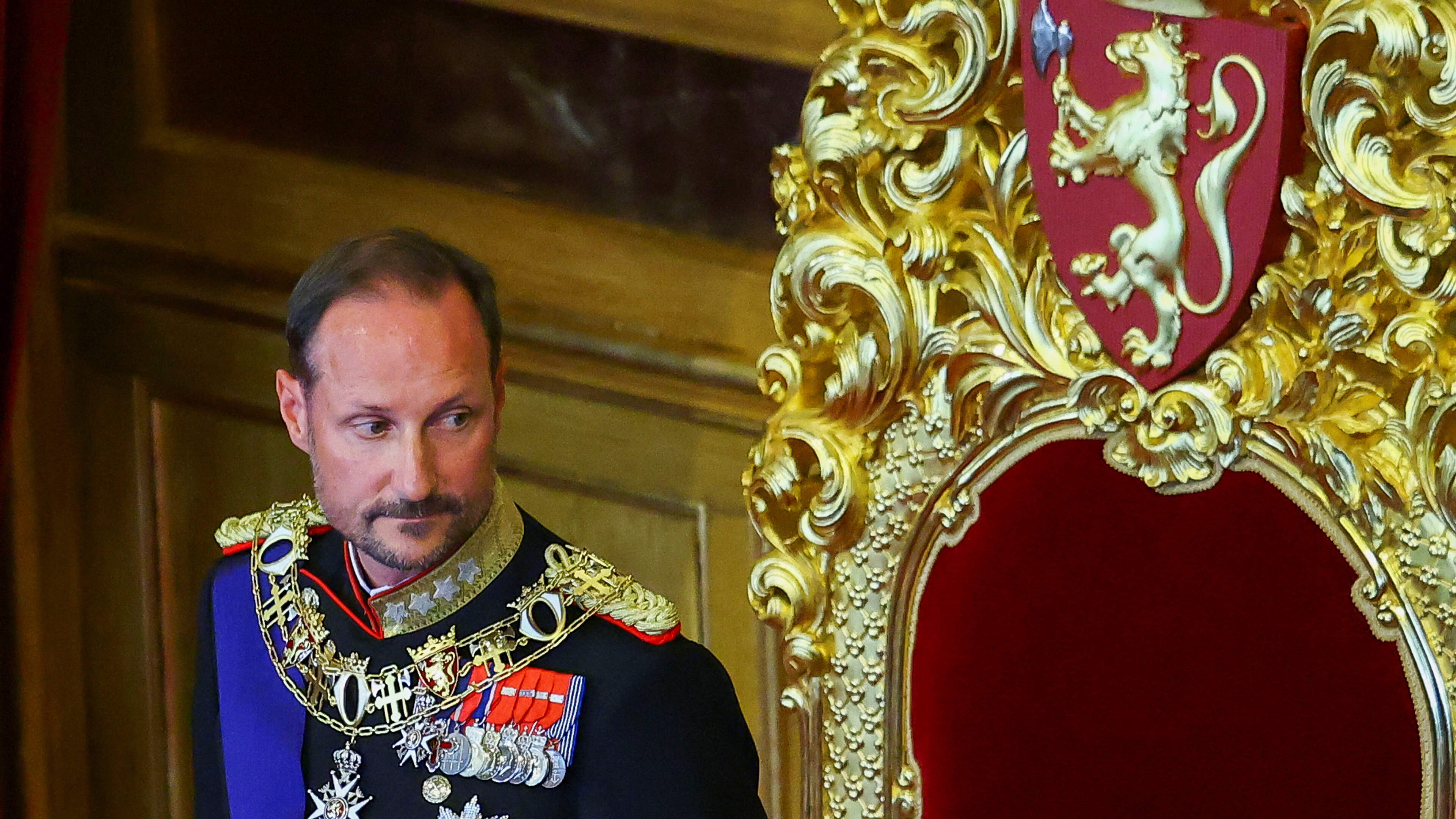 Norway’s new king pledges allegiance