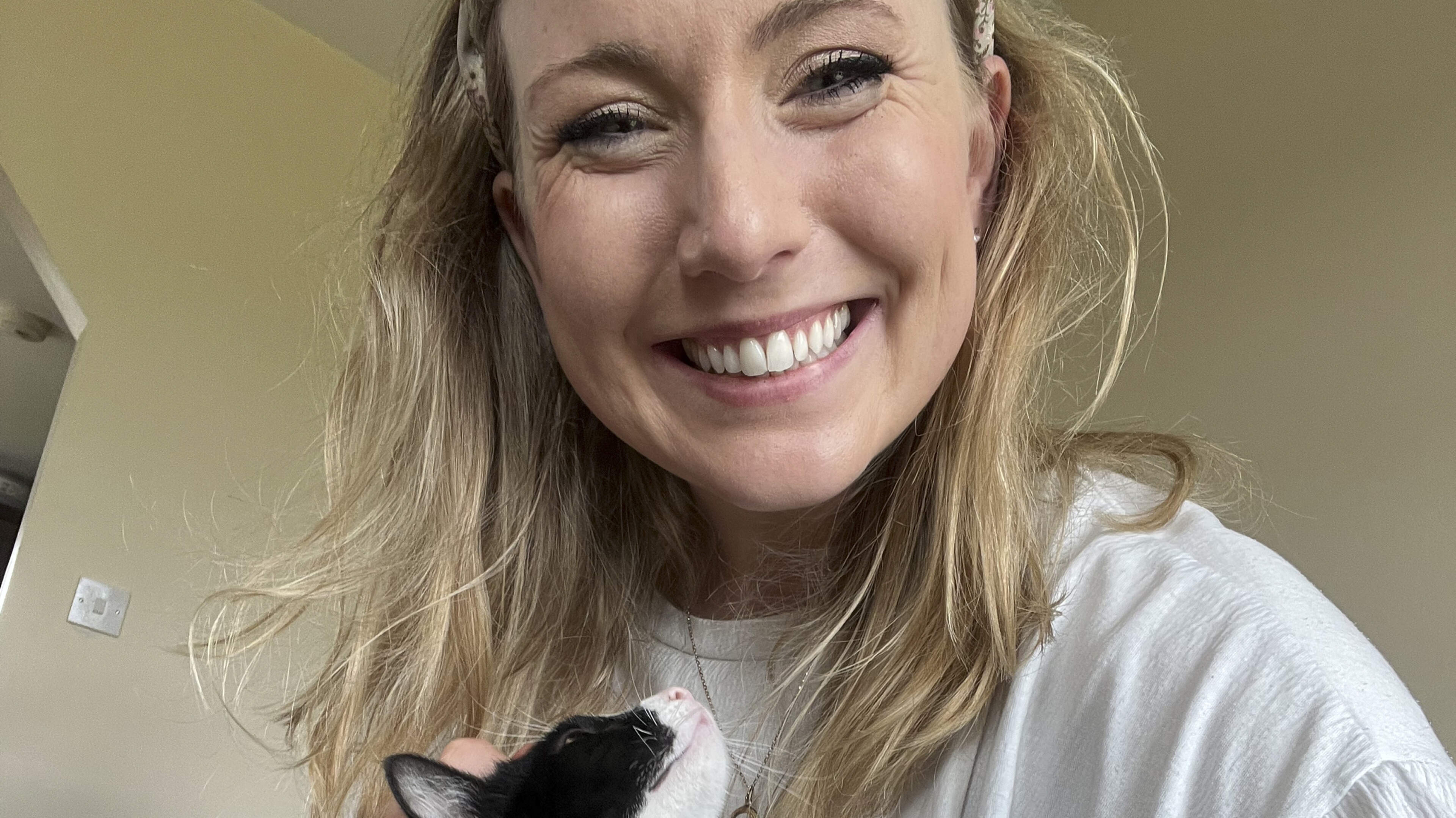 Aedín Ní Thiarnaigh's New Pet Cuileann