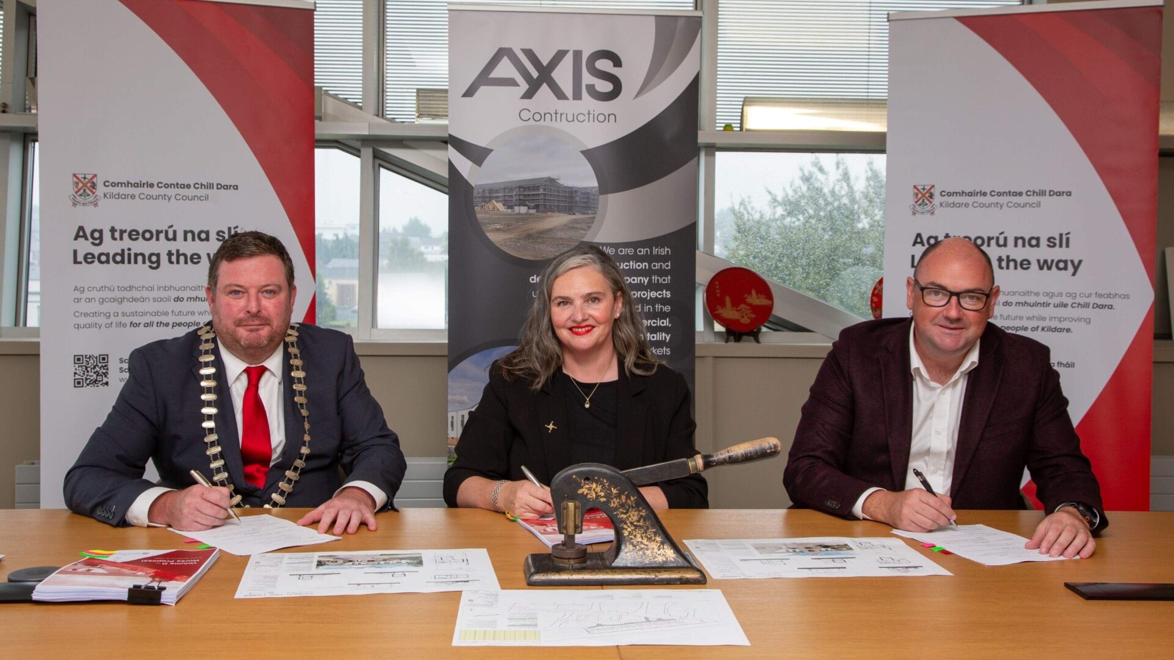 New Social Housing Contracts Signed in Kildare