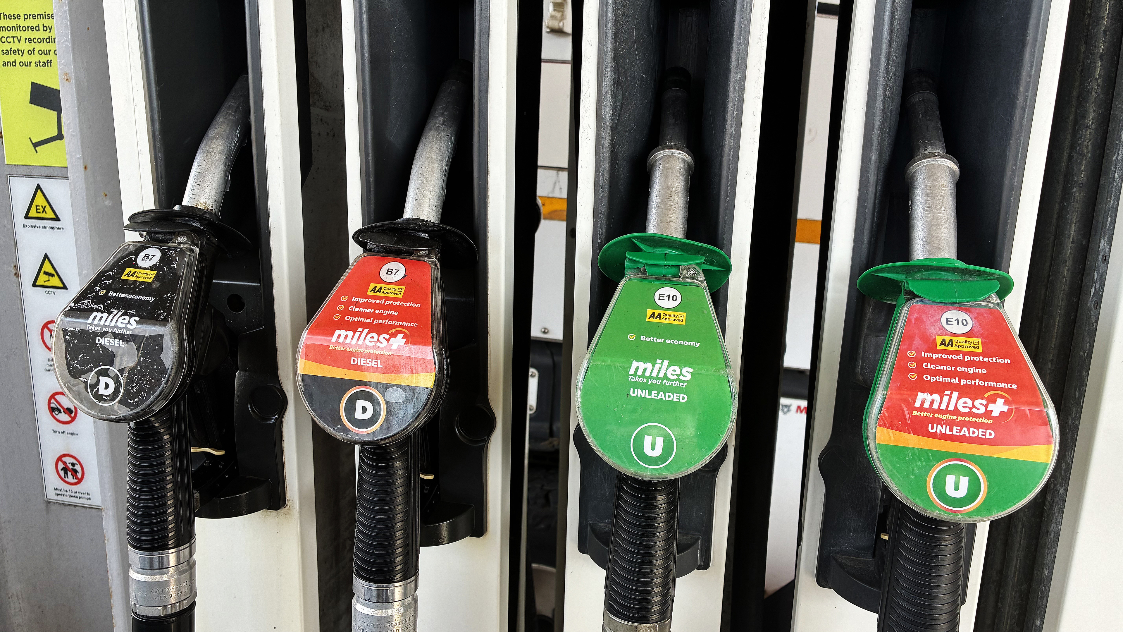Taoiseach Addresses Carbon Tax Delay Talks