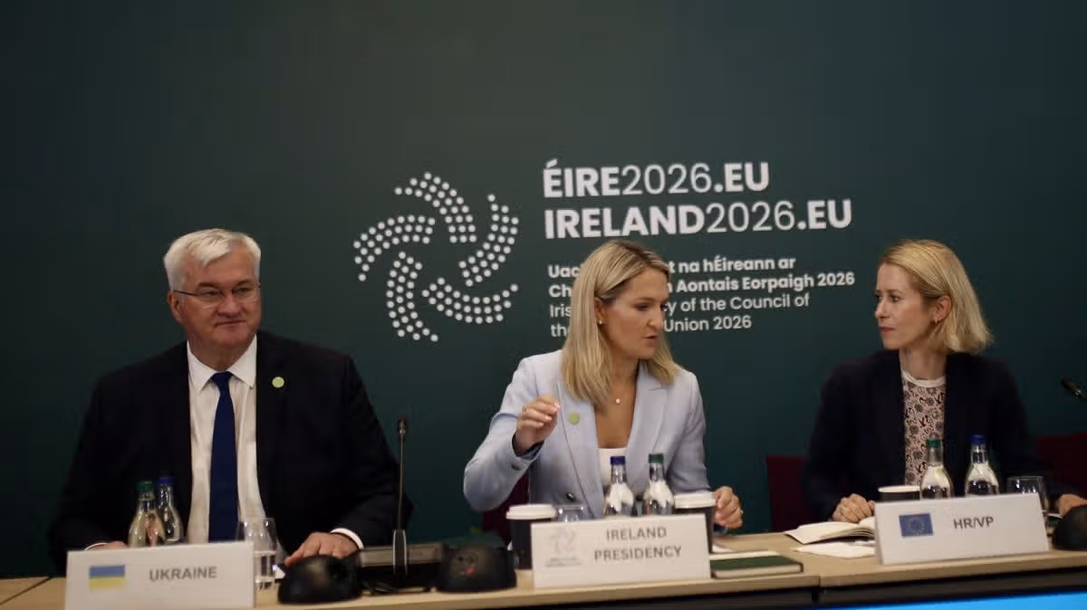 EU Considers Visa Restrictions on Russian Tourists