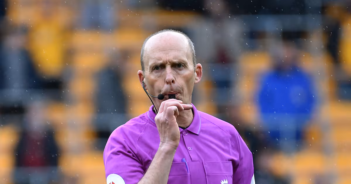 Mike Dean defends refereeing after podcast backlash