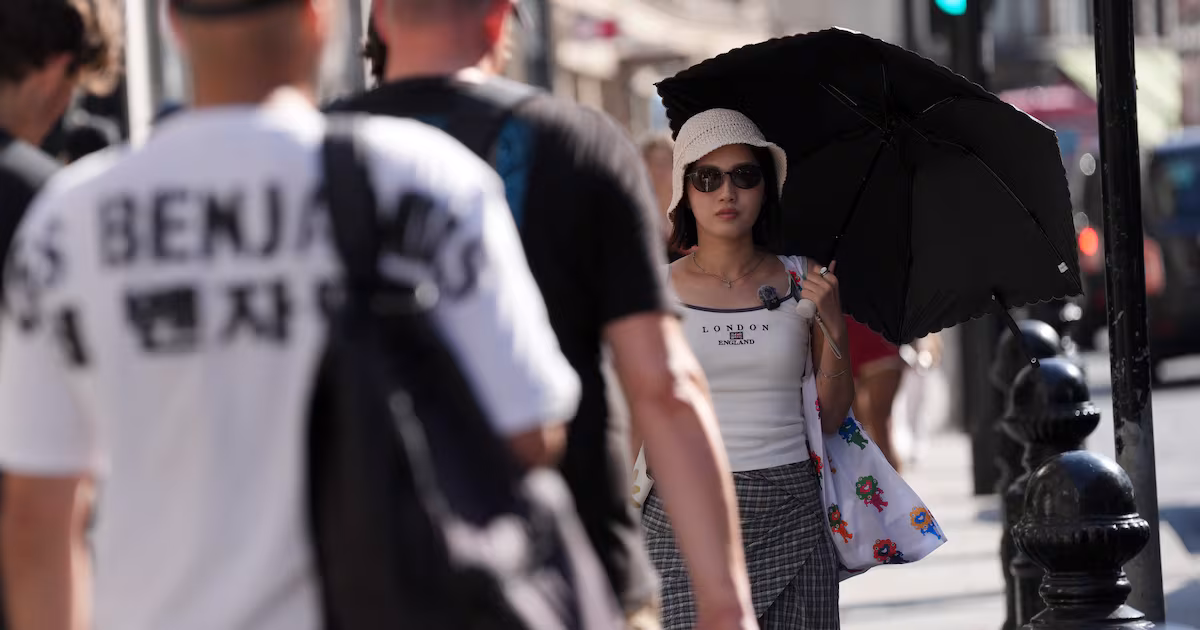 UK Retail Sales Growth Slows in August