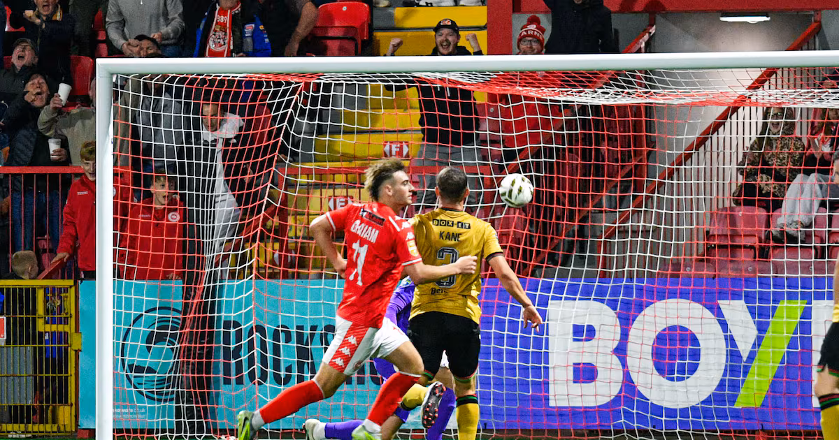 Larne Aims for Victory Against Bangor