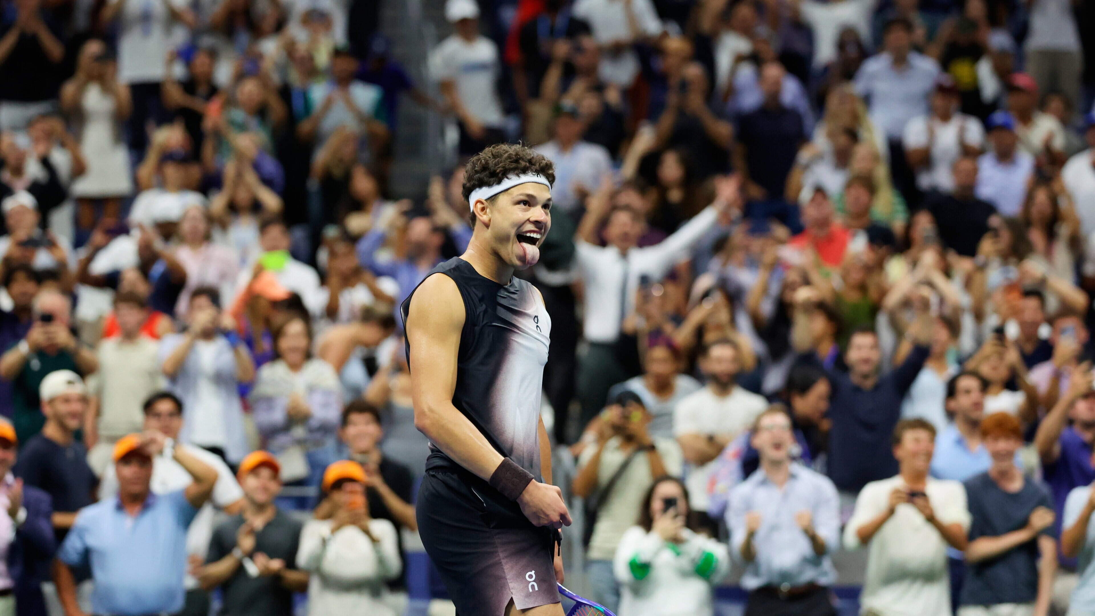 Ben Shelton Upsets Carlos Alcaraz at US Open