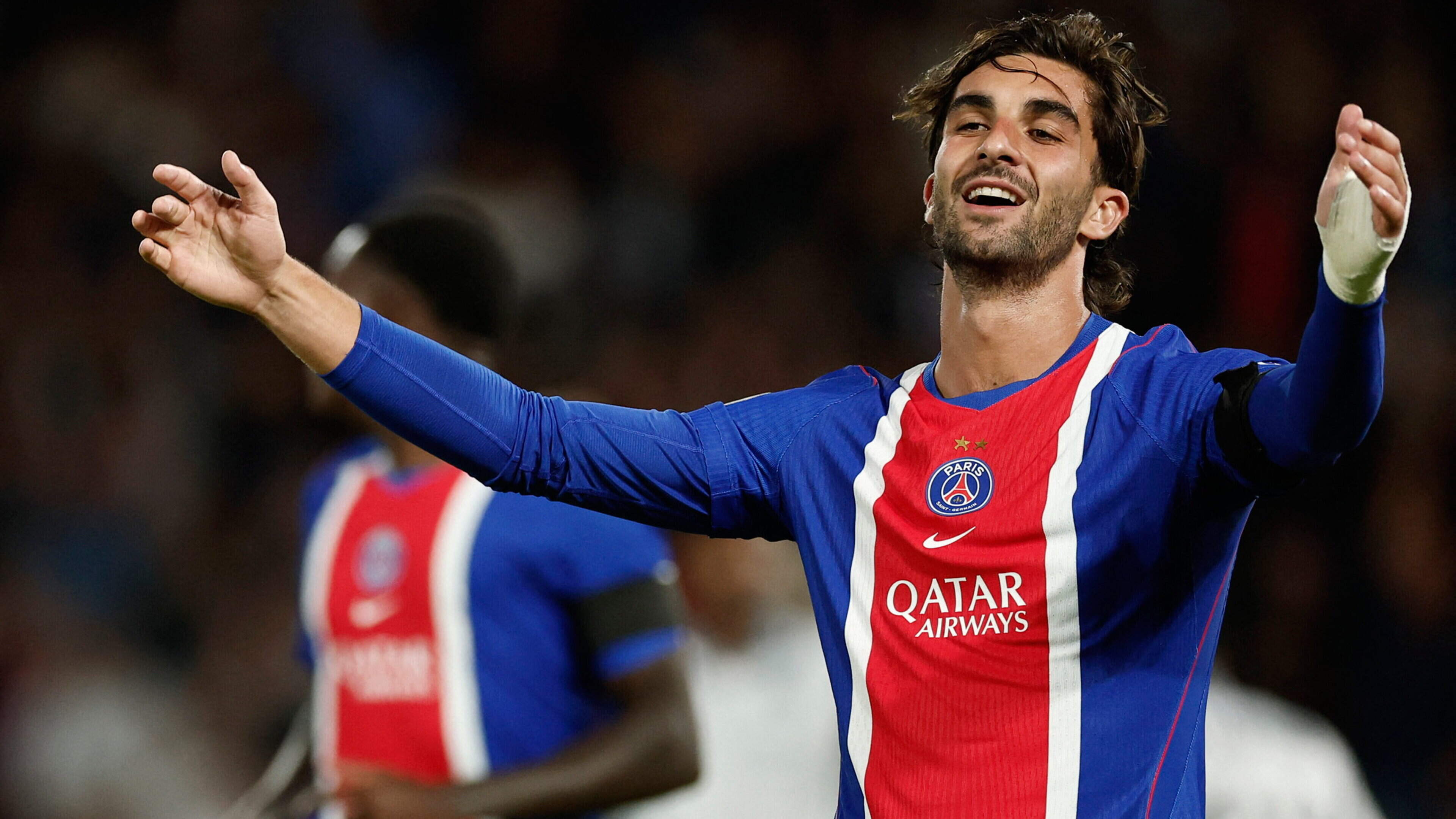 Champions League Wrap: Torres Hat-Trick for PSG
