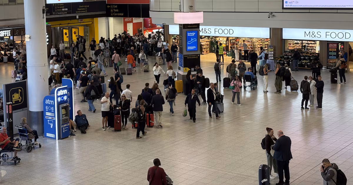 Flight disruption expected to ease in UK