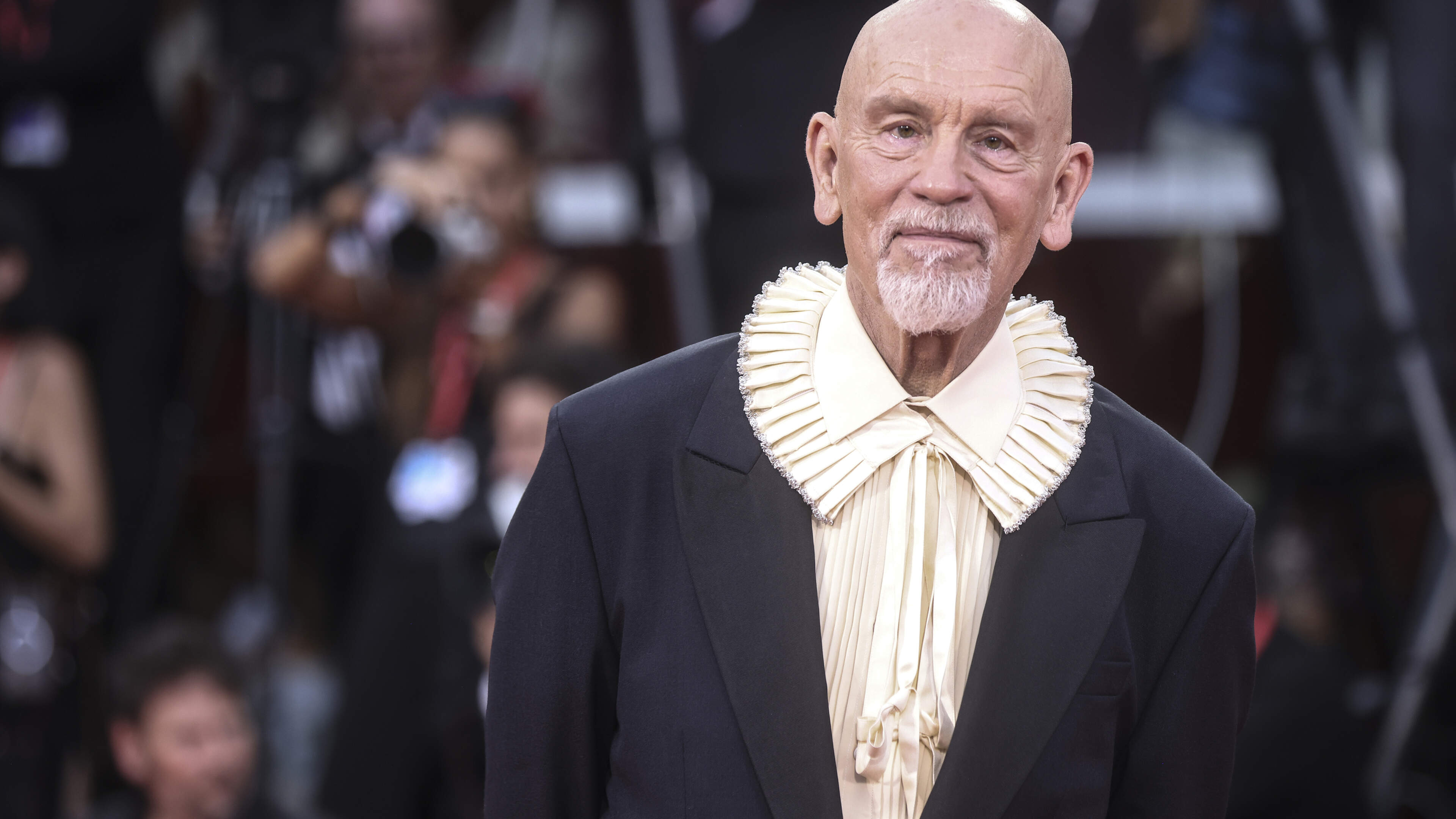 John Malkovich cancels Israel show over false quote