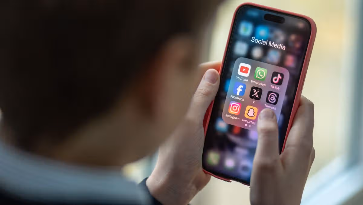 Irish Regulator Proposes Ban on Unsafe Websites
